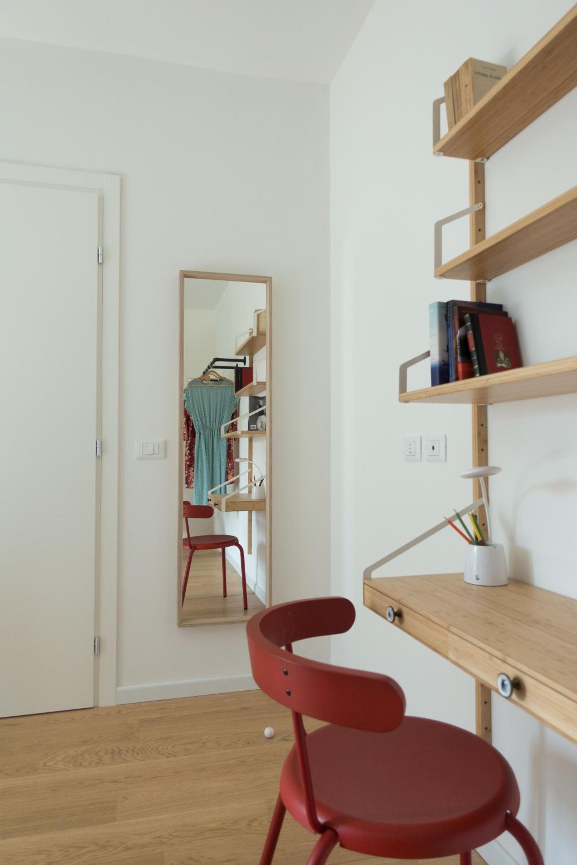 Double Room with Balcony - Photo 21
