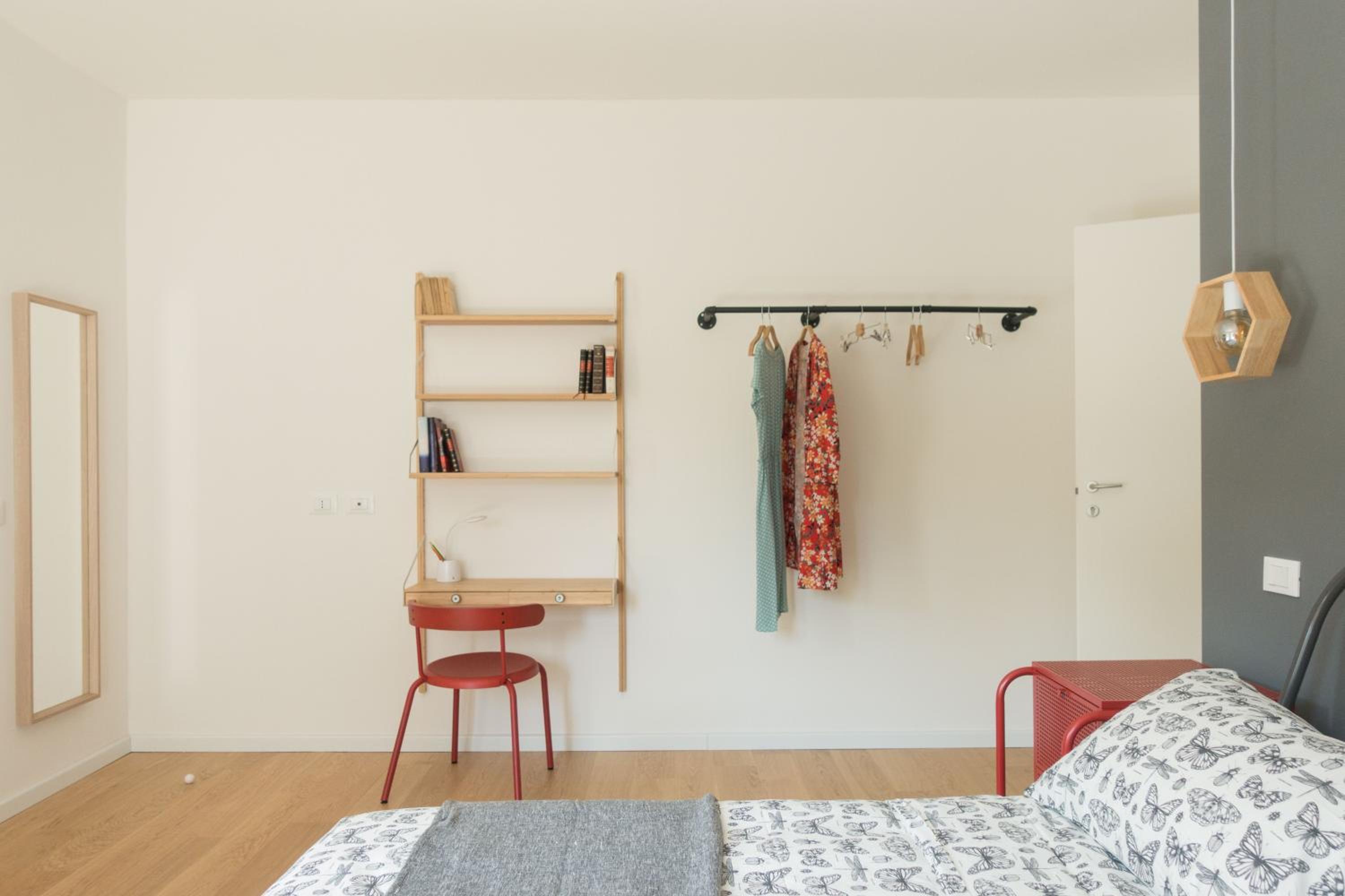 Double Room with Balcony - Photo 15