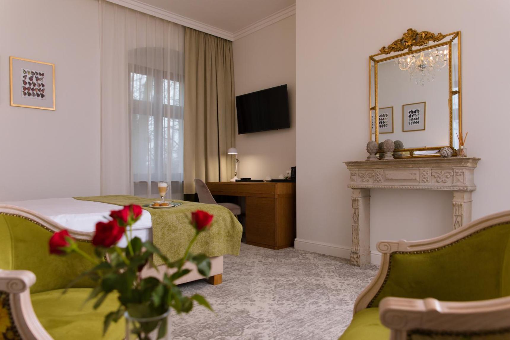 Standard Double Room - Photo 1