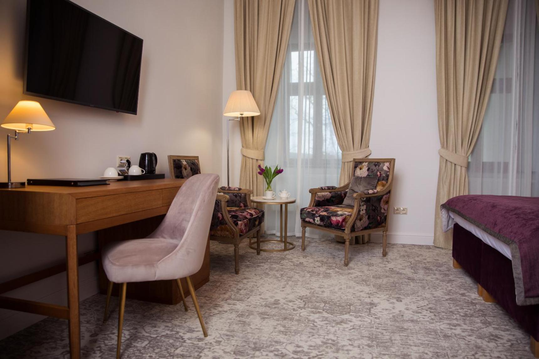 Standard Double Room - Photo 3