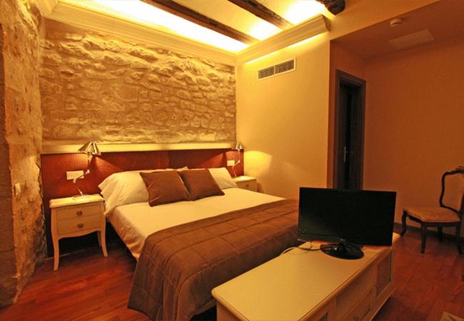Superior Double Room - Photo 3