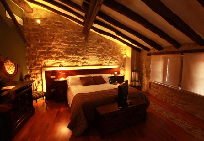 Superior Double Room - Photo 11