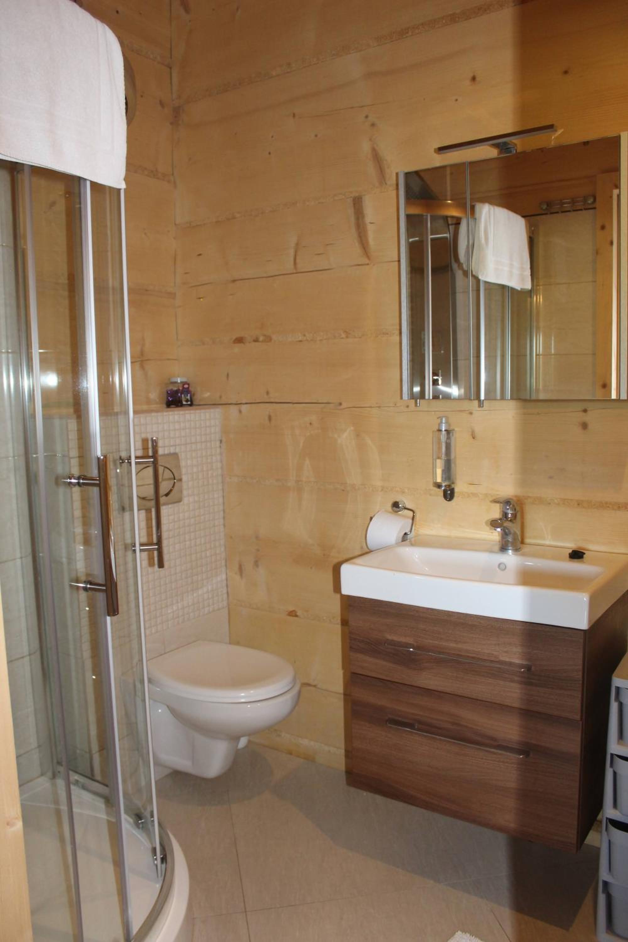Two-Bedroom Chalet - Photo 14