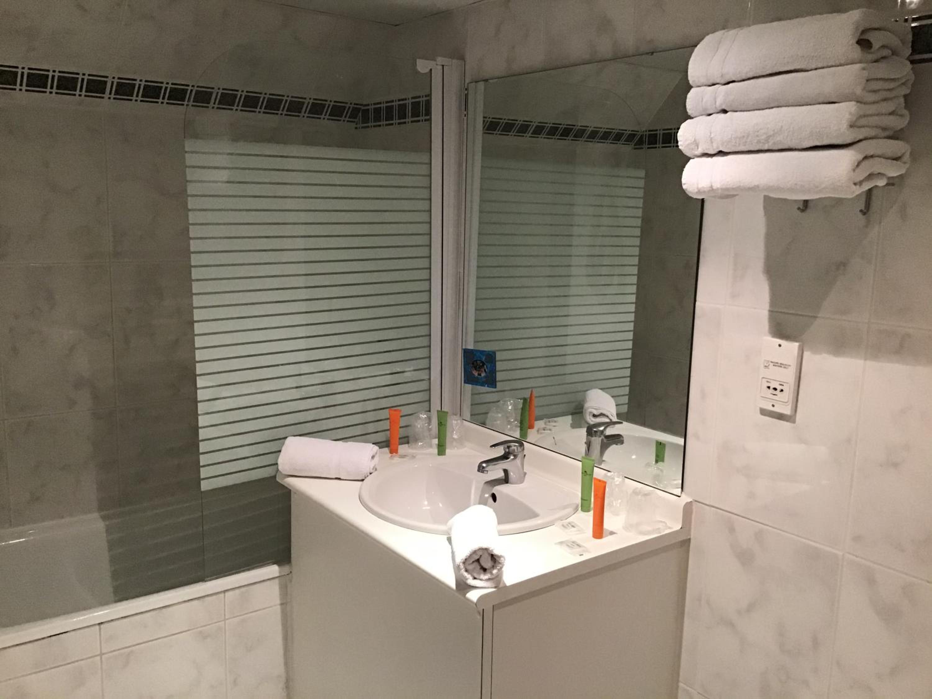 Special Offer - Double or Twin Room - Photo 4