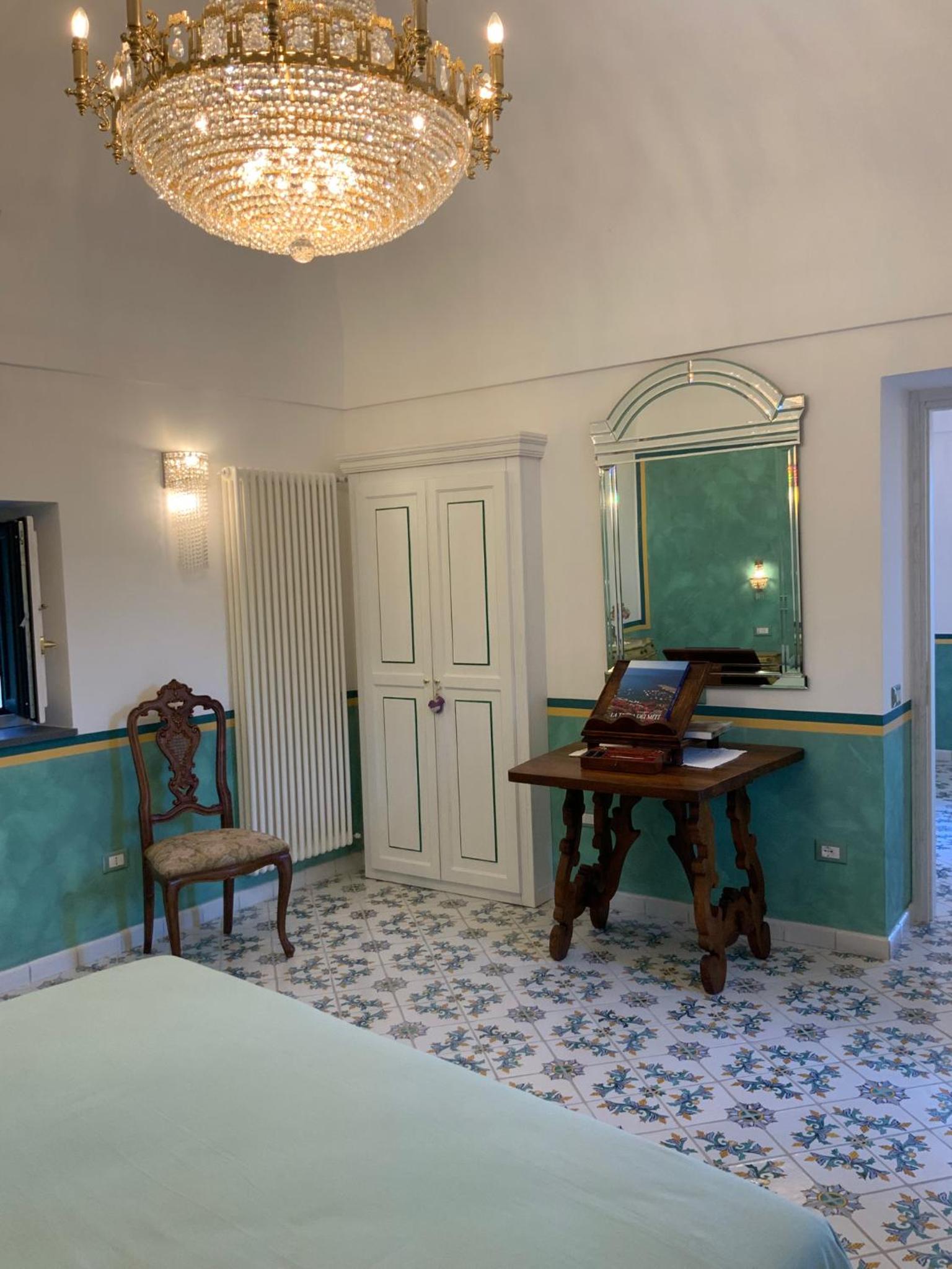 Suite with Sea View photo 1