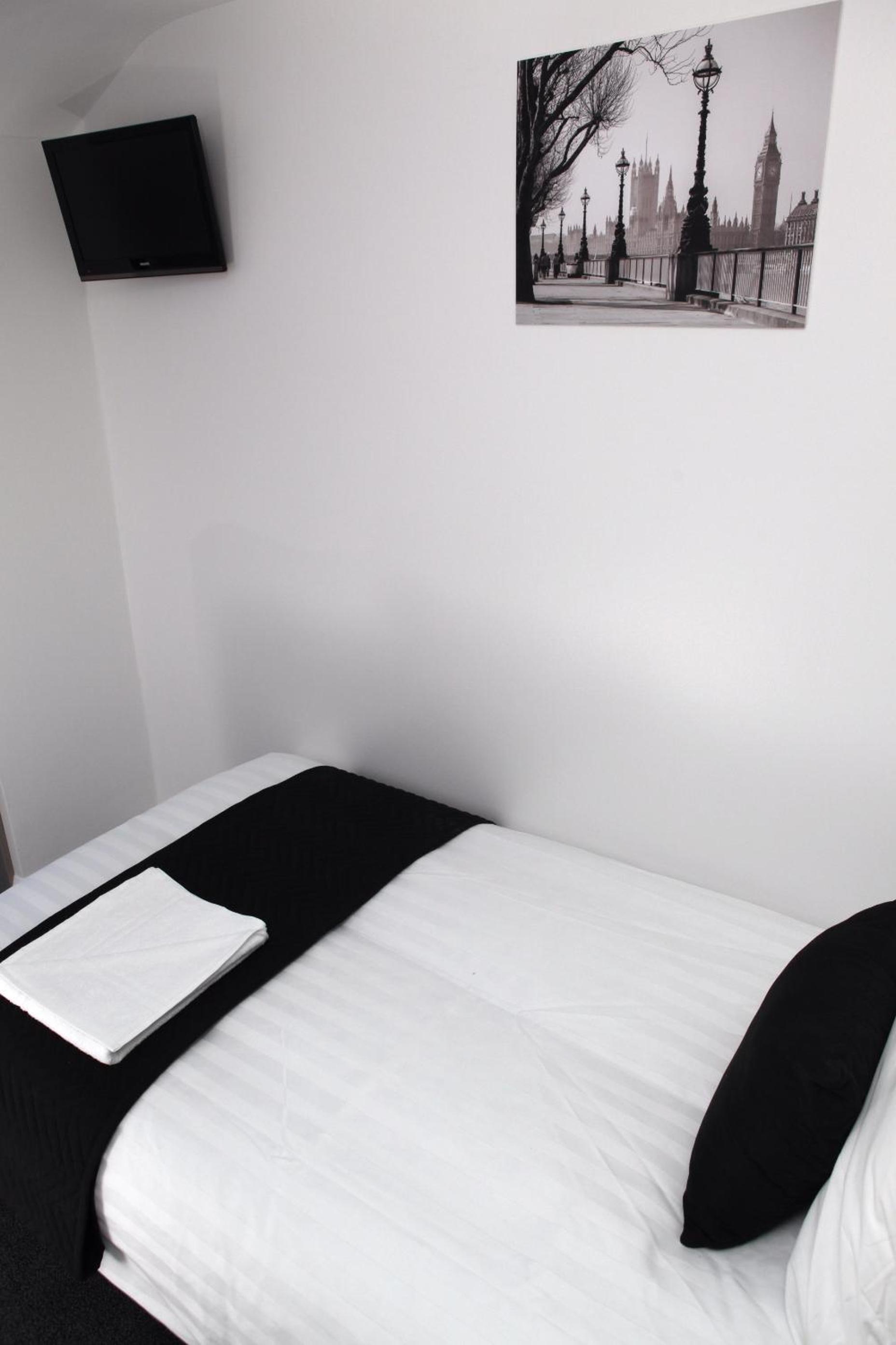 Single Room photo 3