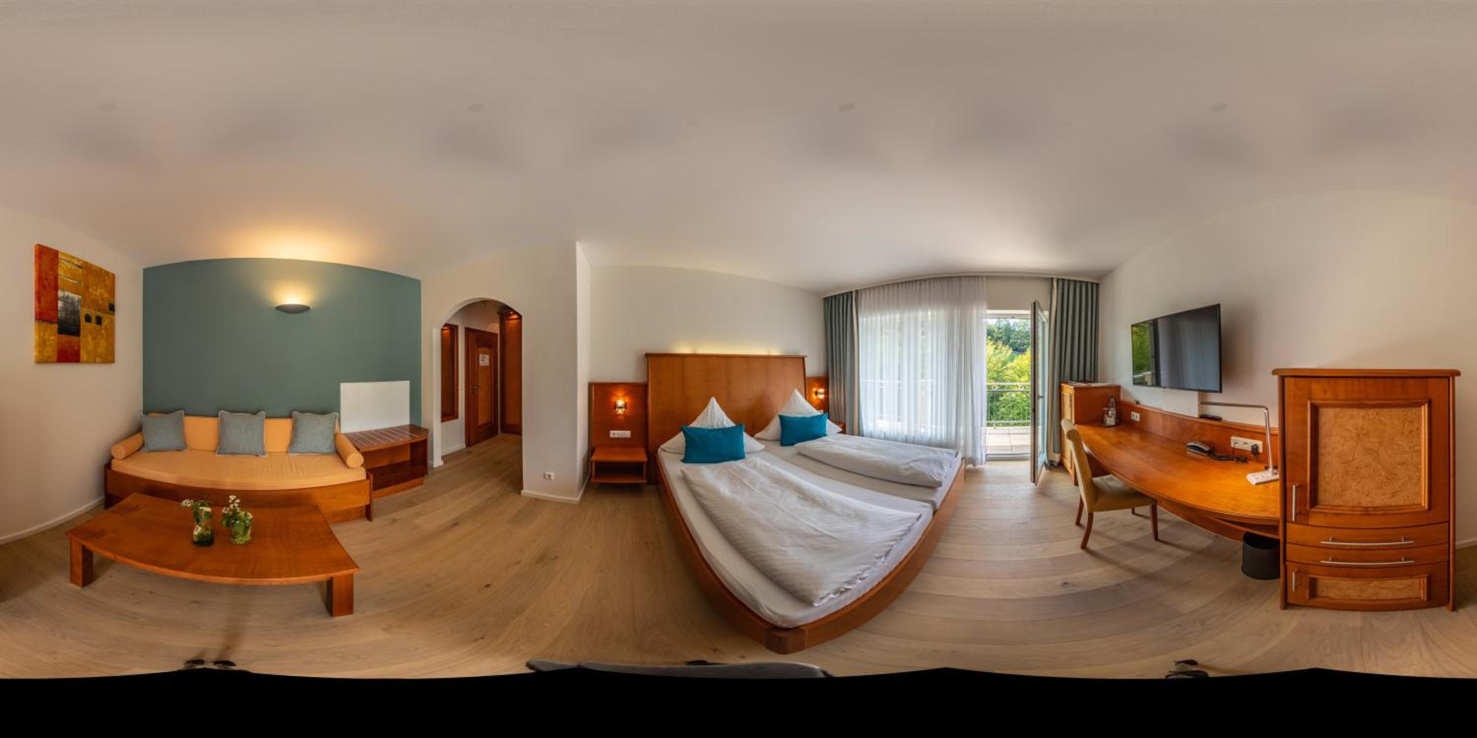 Junior Suite - Photo 1