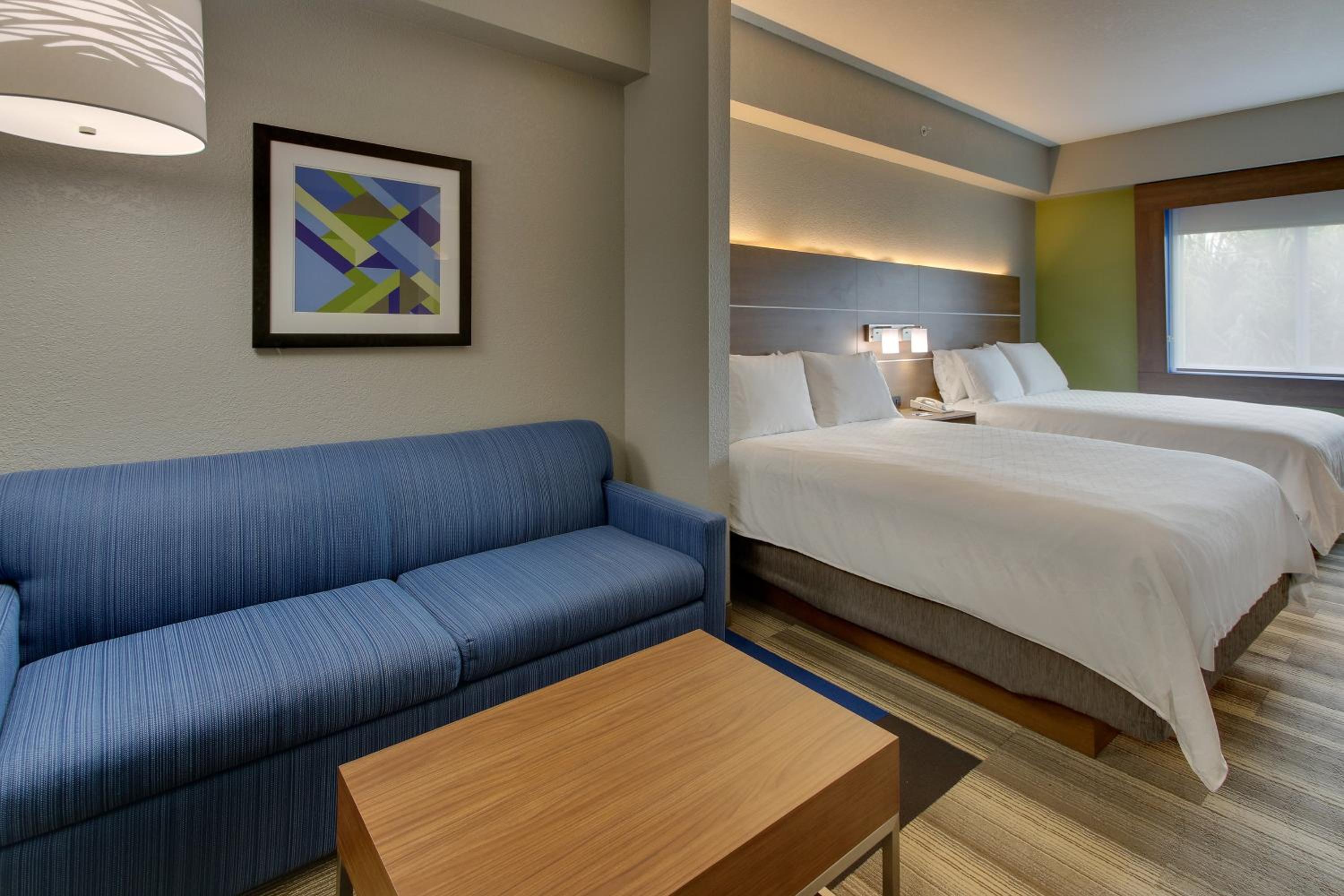 Double Suite - Non-Smoking - Photo 4
