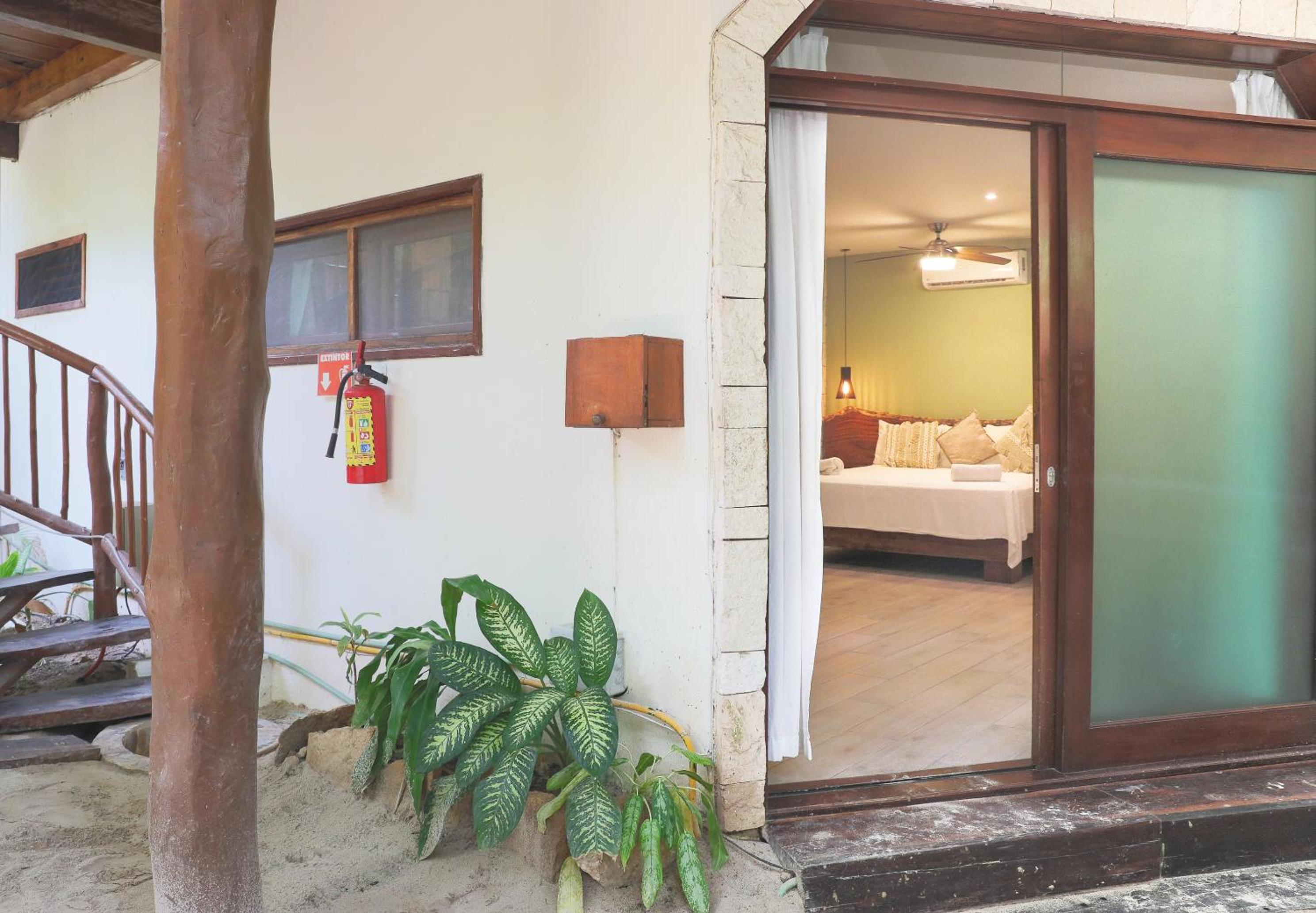 King Suite with Garden View
