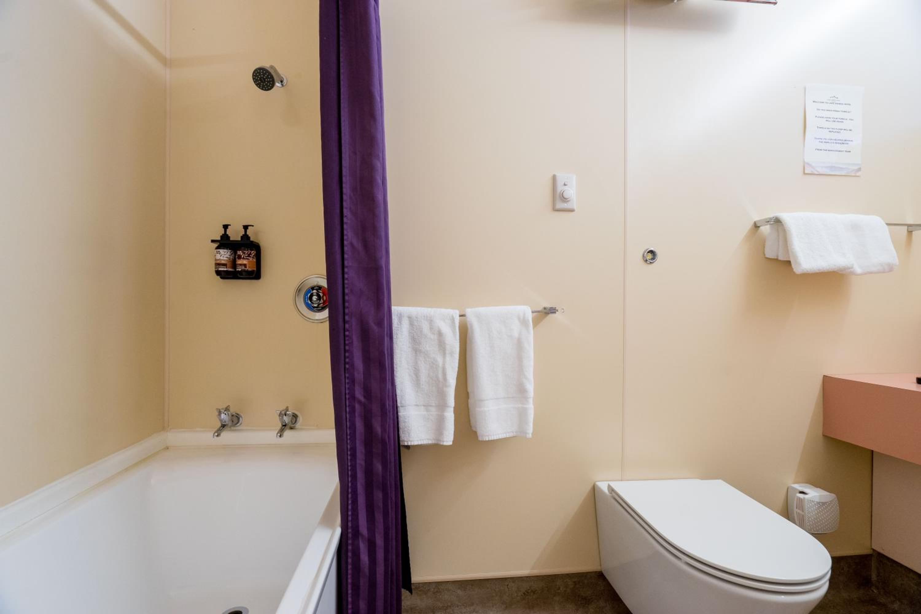 Standard Lake View Family Hotel Room with Mezzanine and Ensuite Bathroom - Photo 16