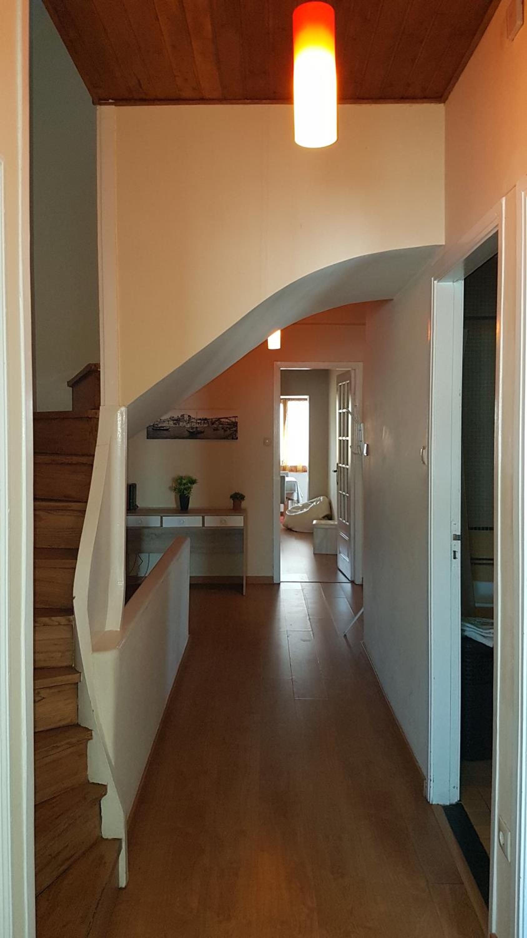 Apartment - Photo 2