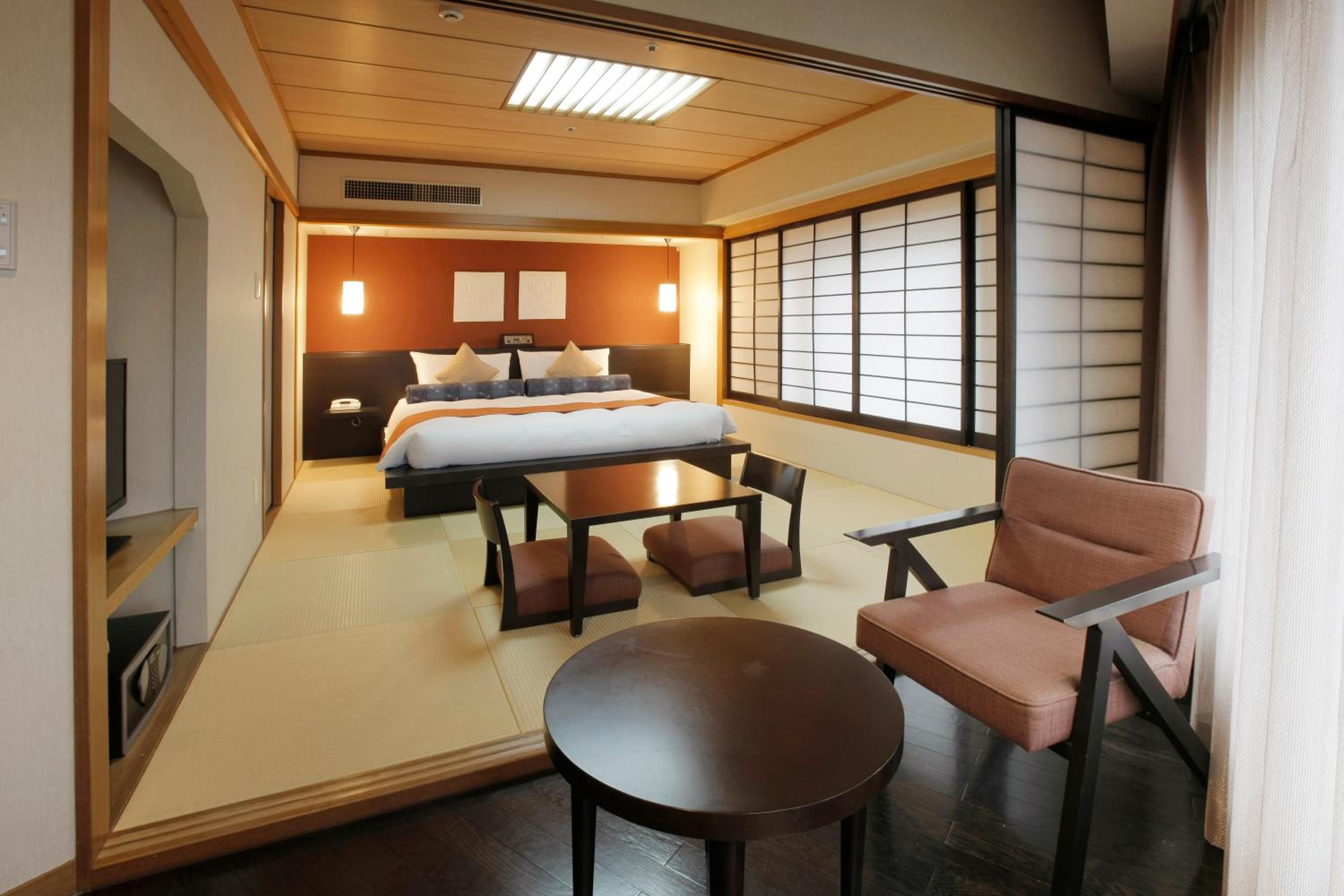 Japanese-Style Rooms Neo Ryukyu - Photo 11