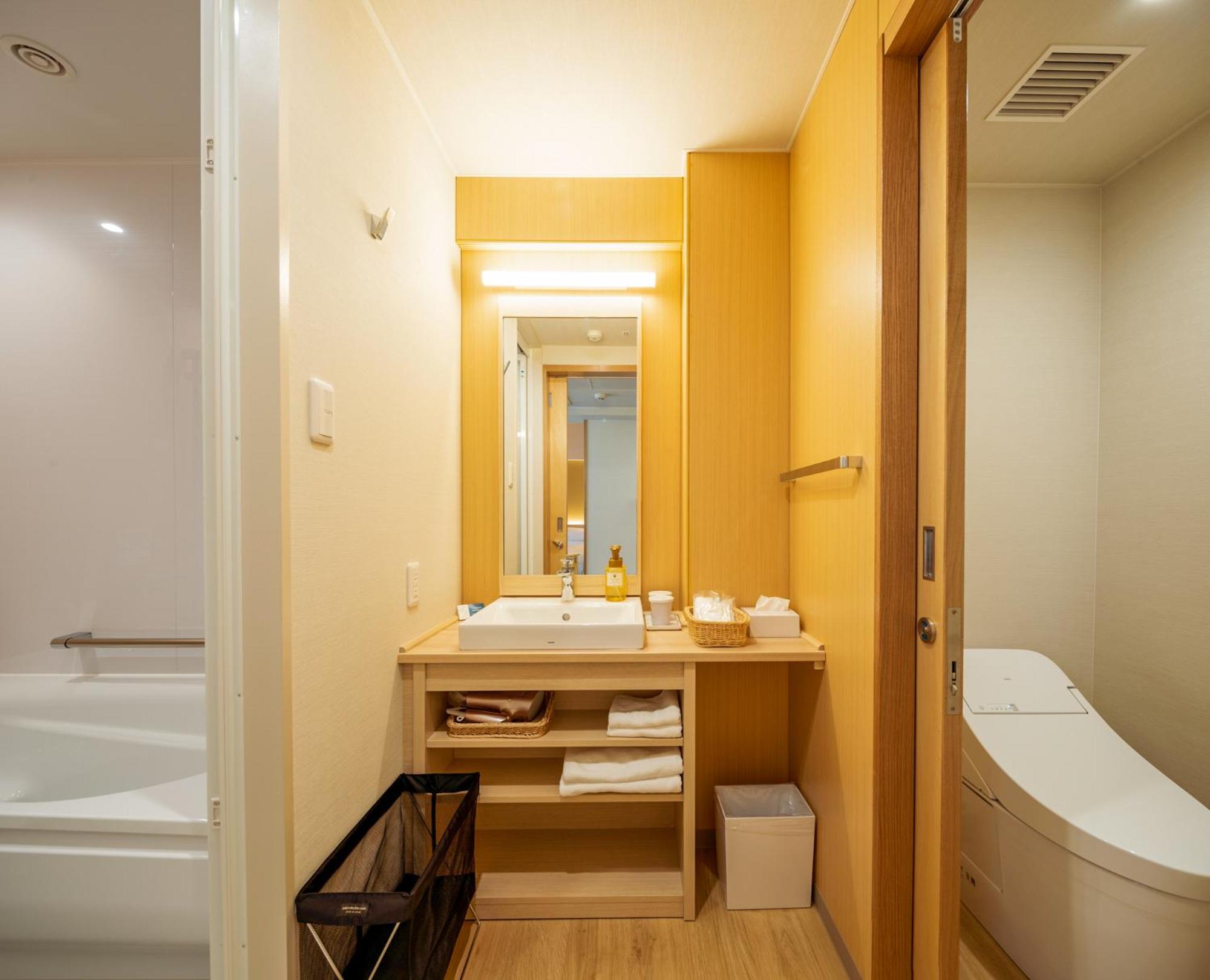 Deluxe Twin Room B photo 2