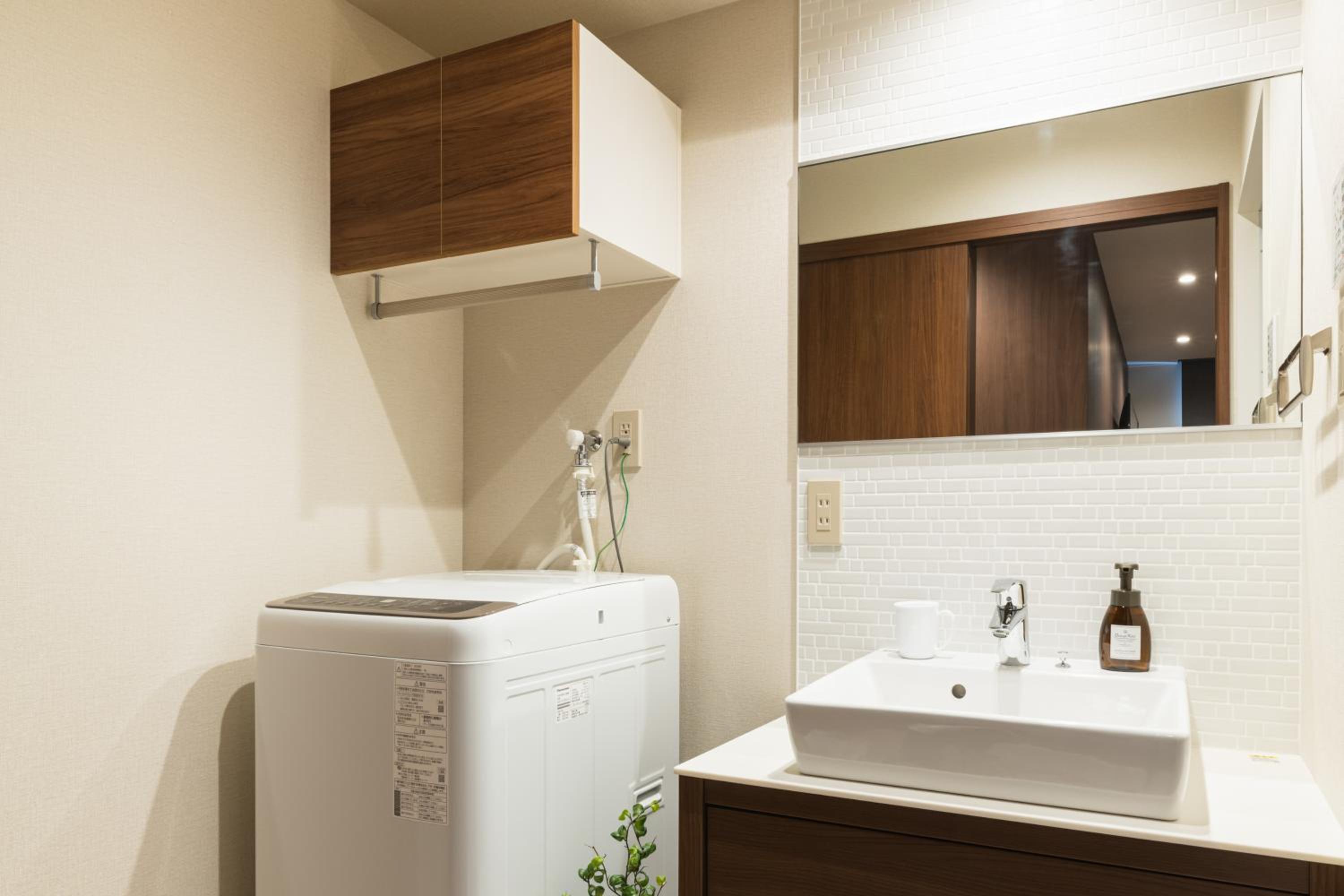 Deluxe Triple Room - Photo 12