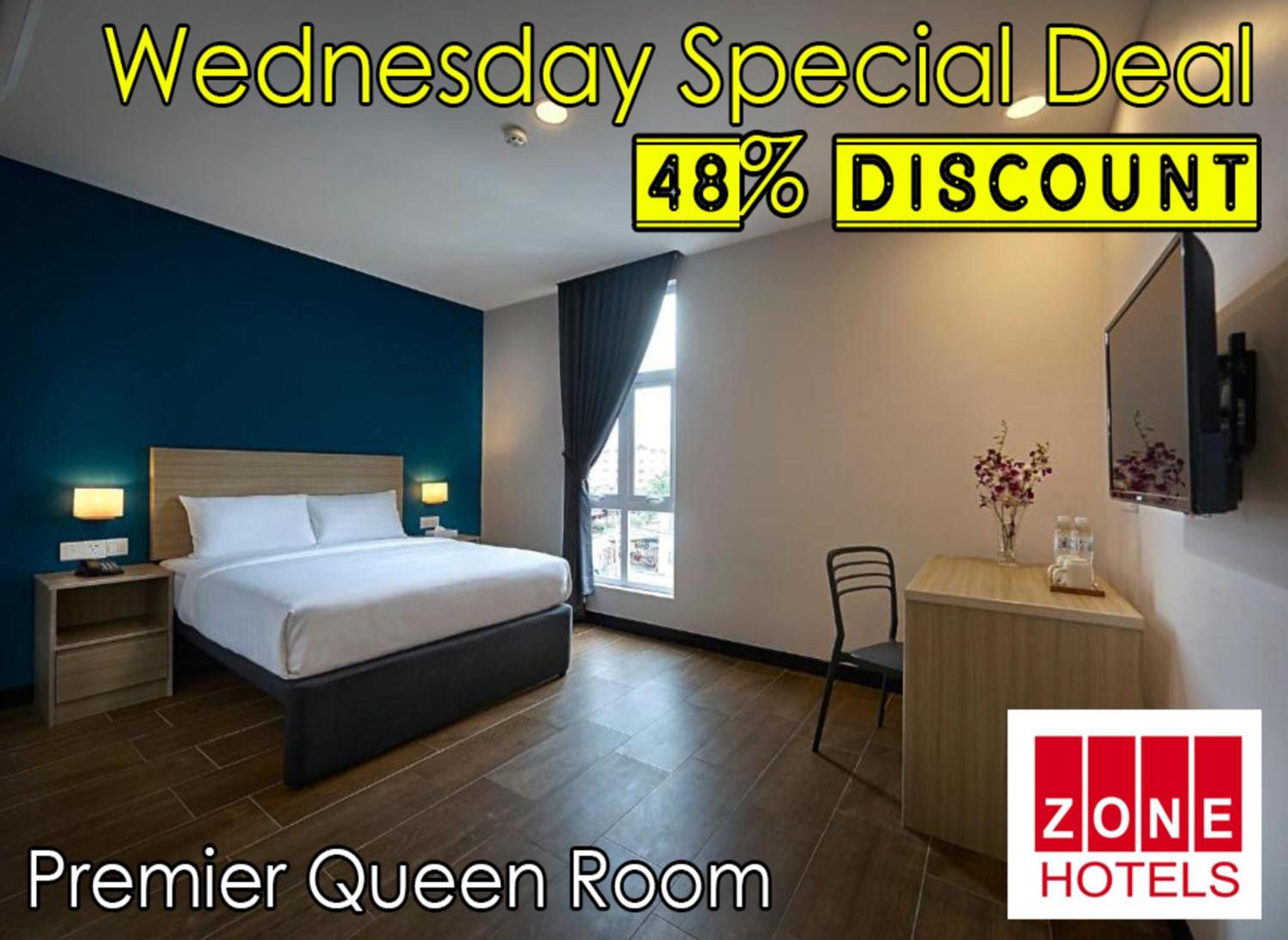 Premier Queen Room - Photo 10
