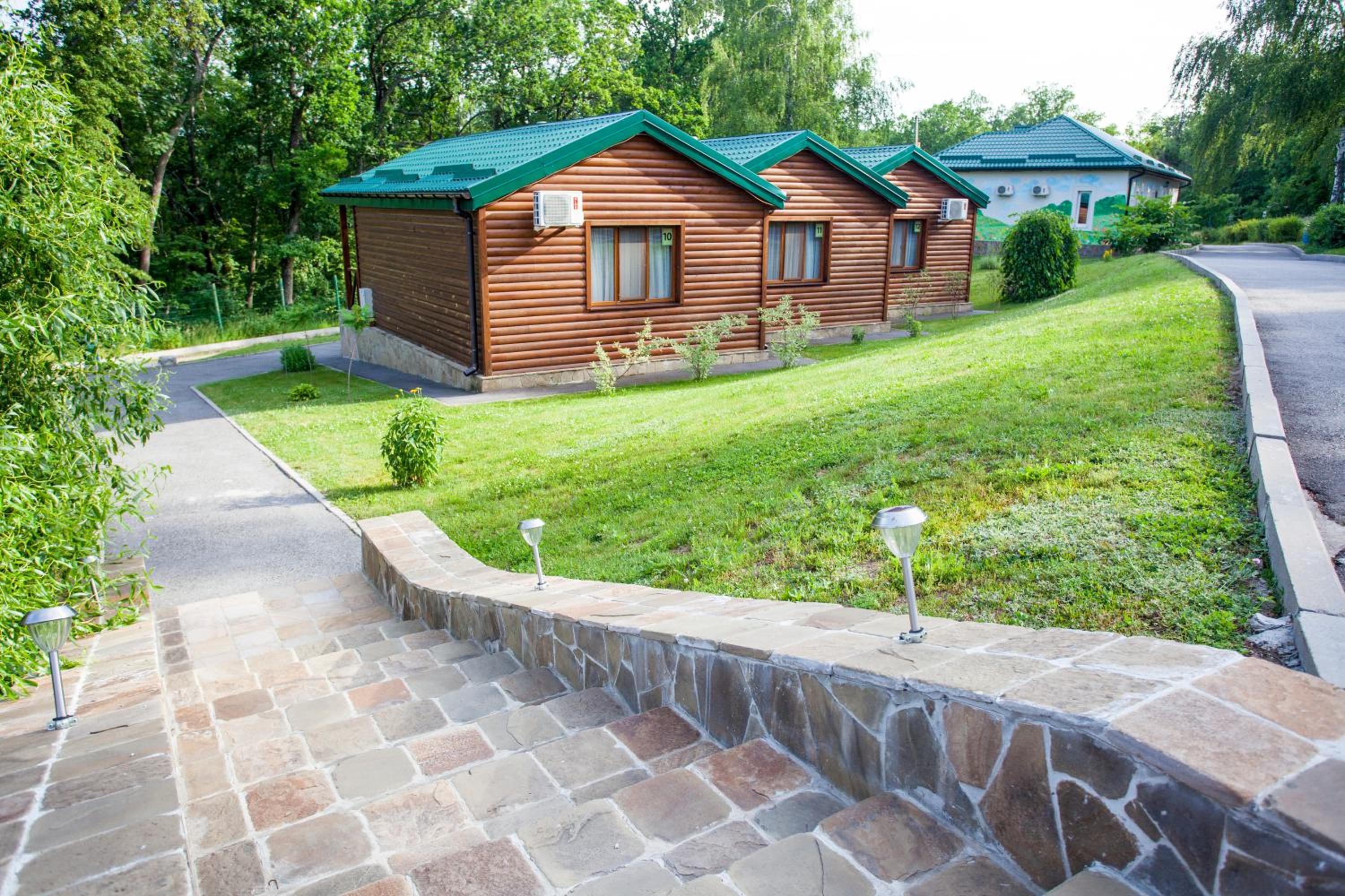 One-Bedroom Bungalow photo 1