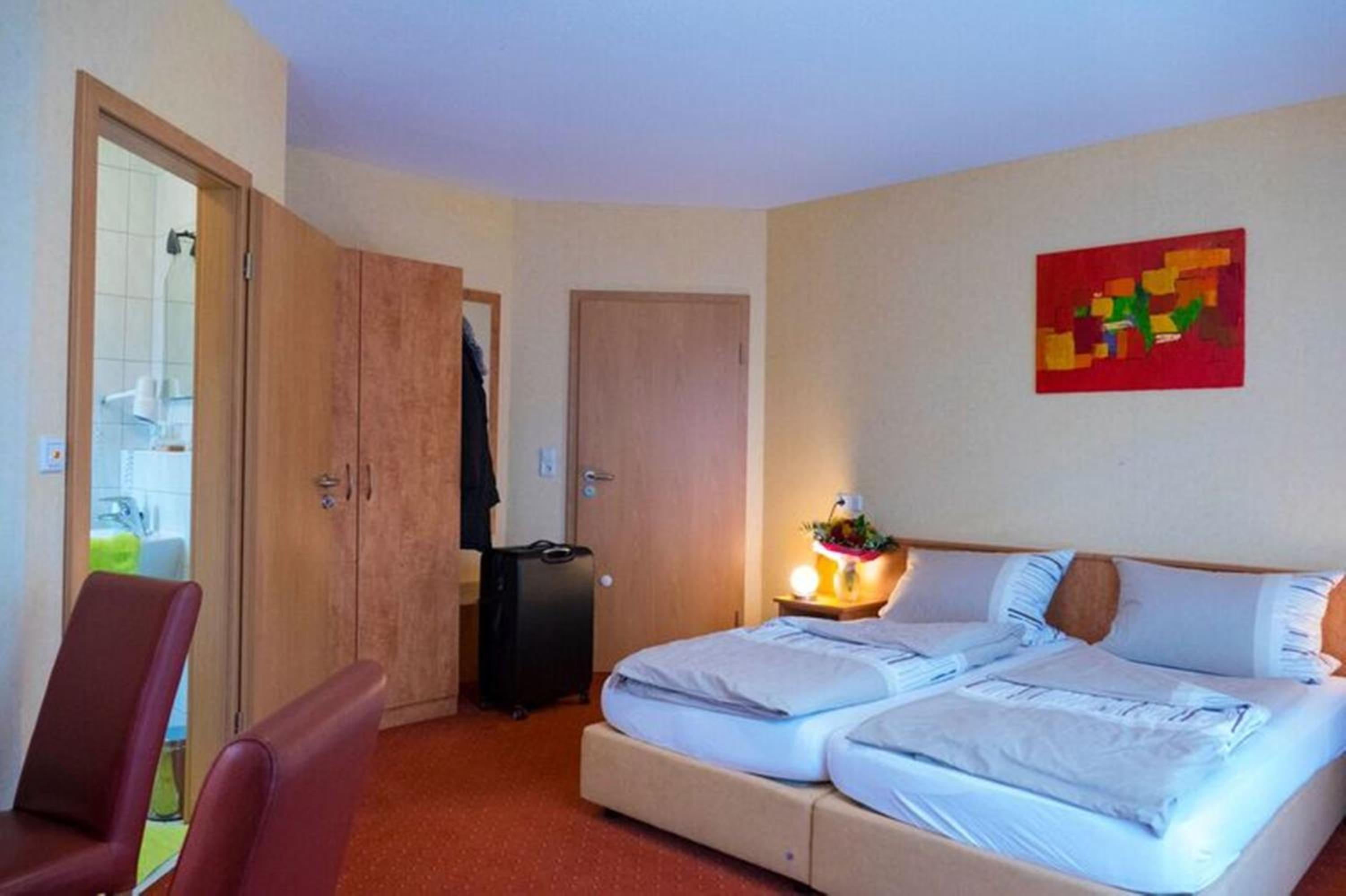 Double Room - Photo 1