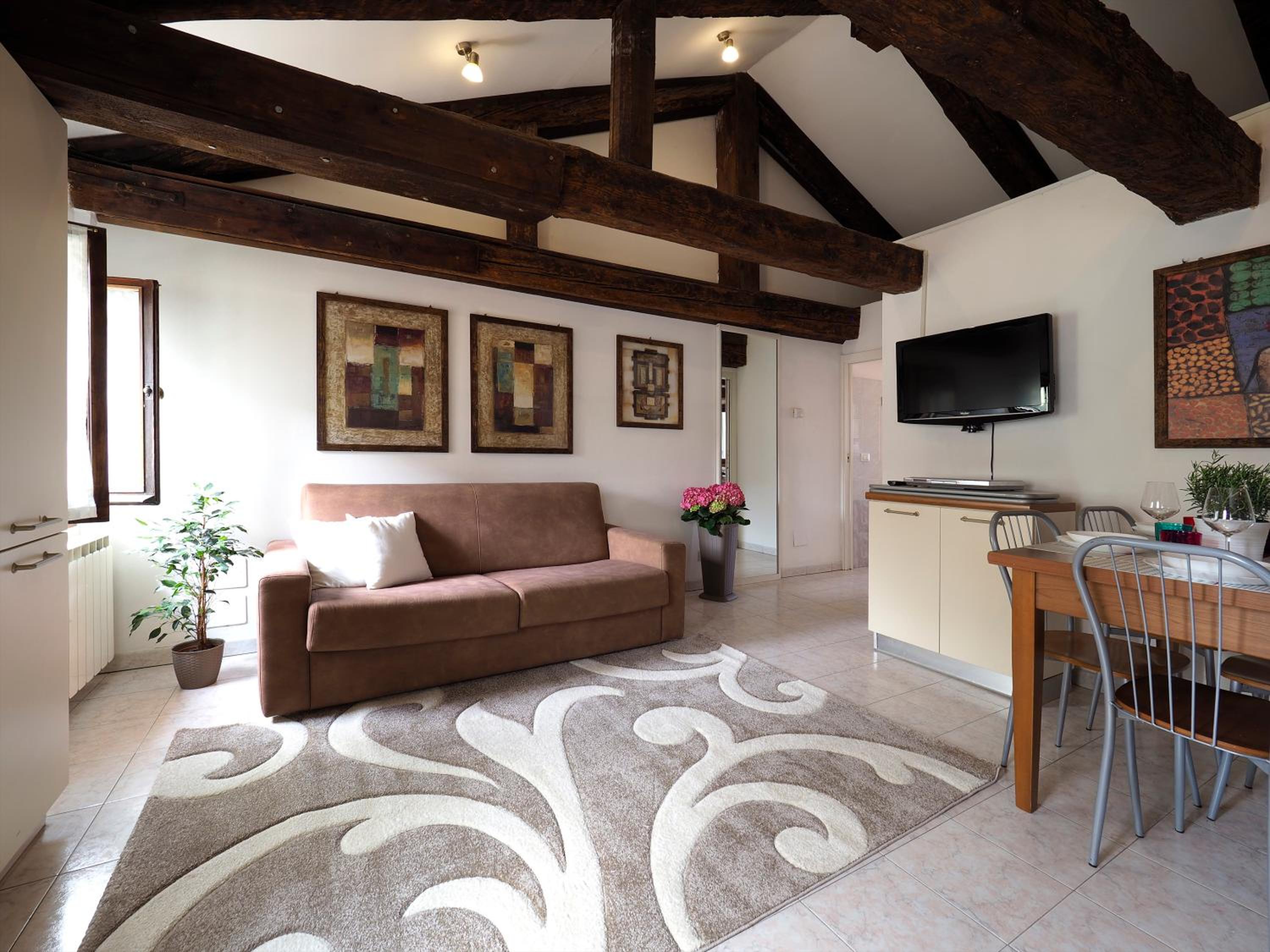 Penthouse Apartment photo 1
