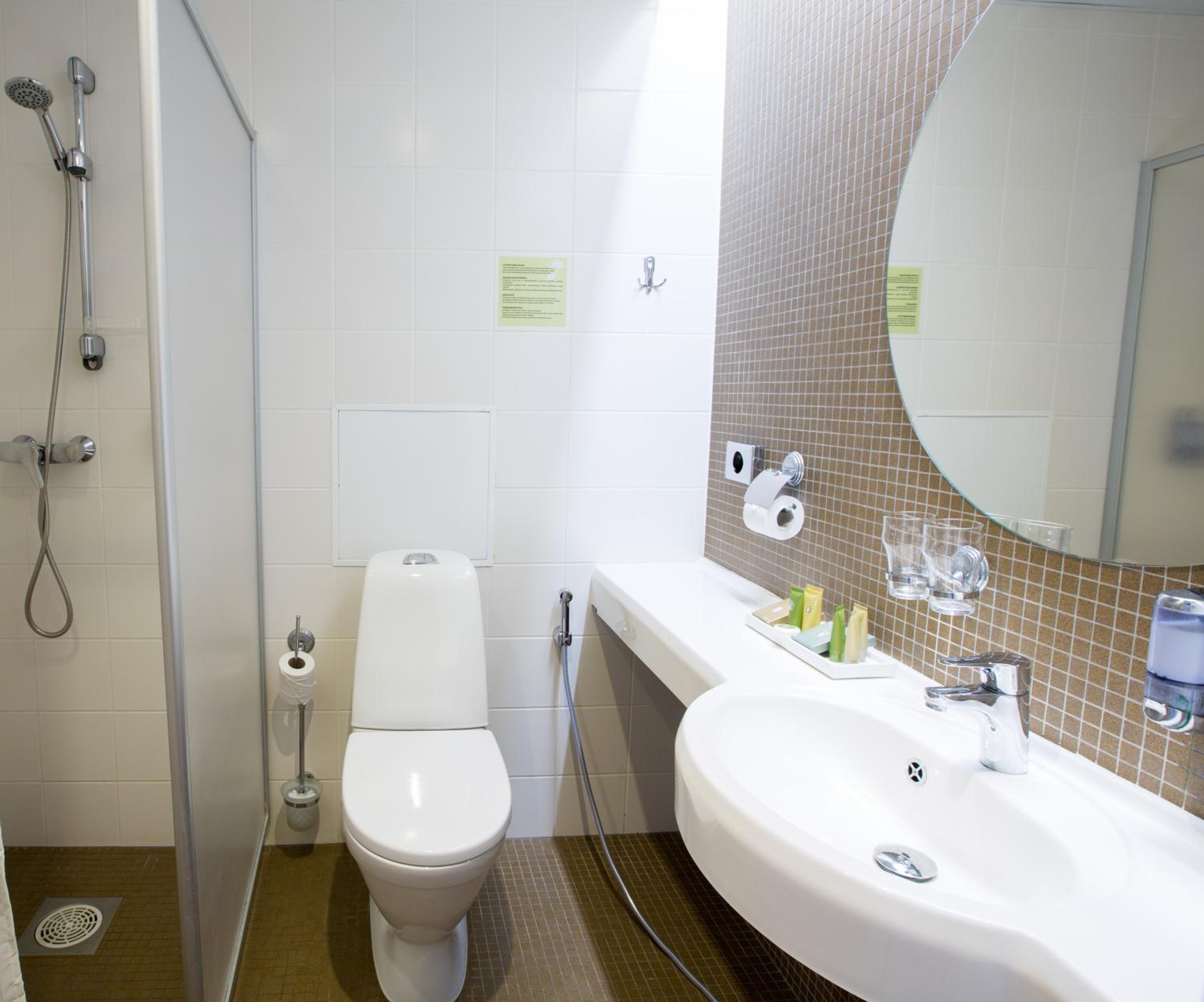 Double or Twin Room with Spa Access - Photo 10
