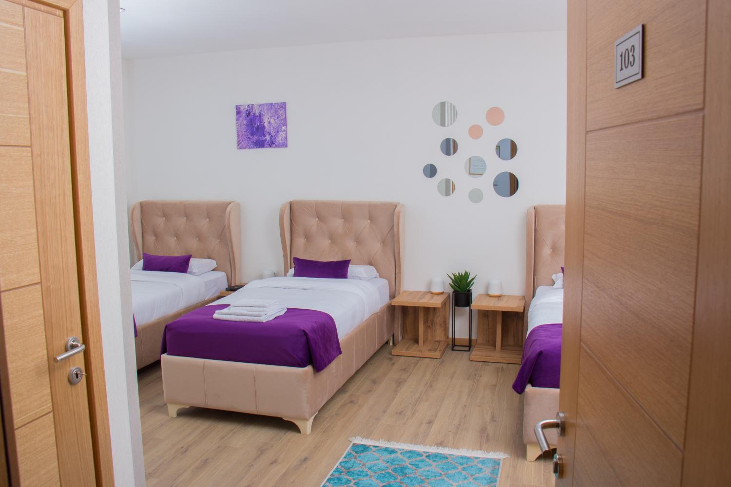 Luxury Triple Room