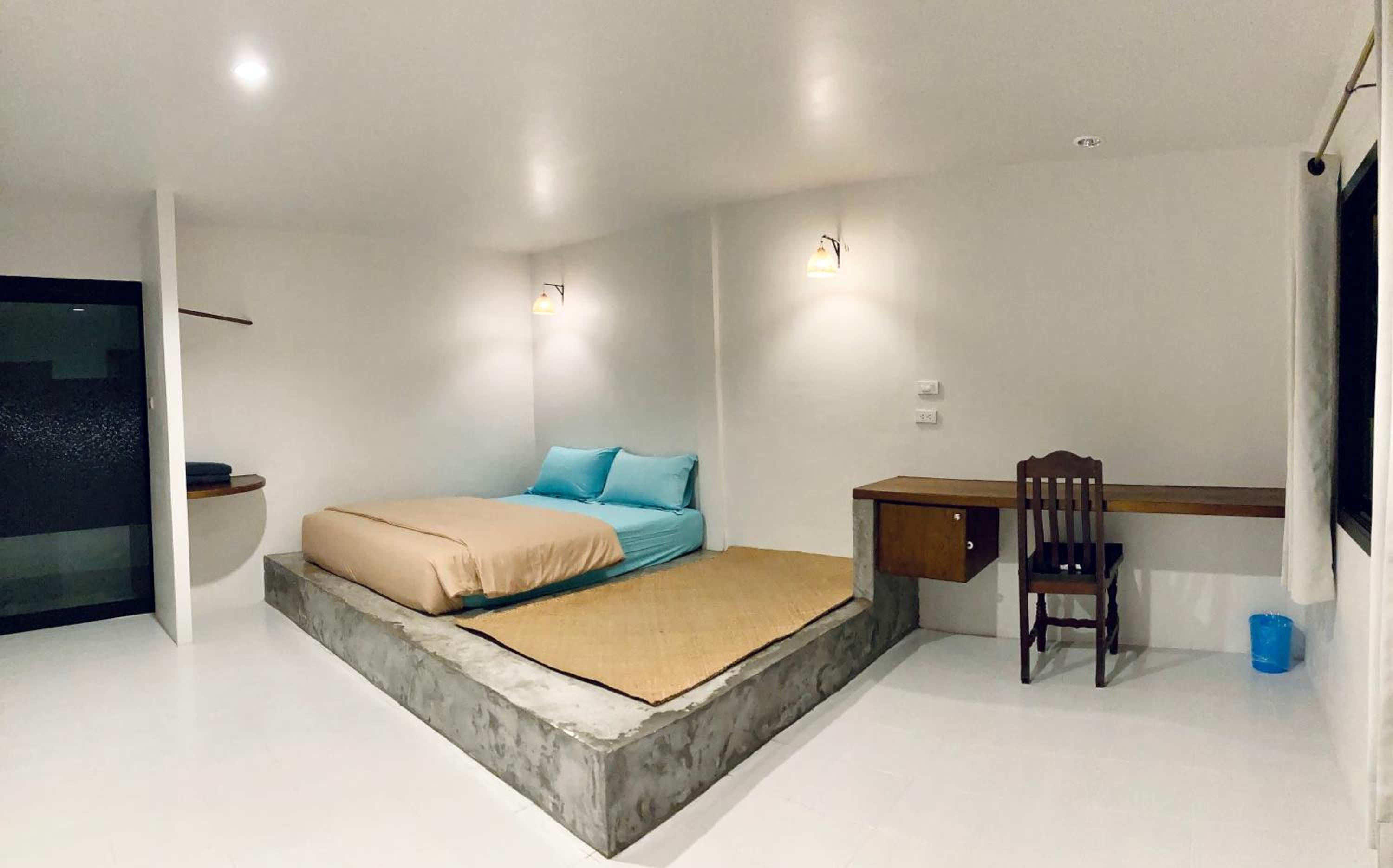 Budget Double Room photo 1
