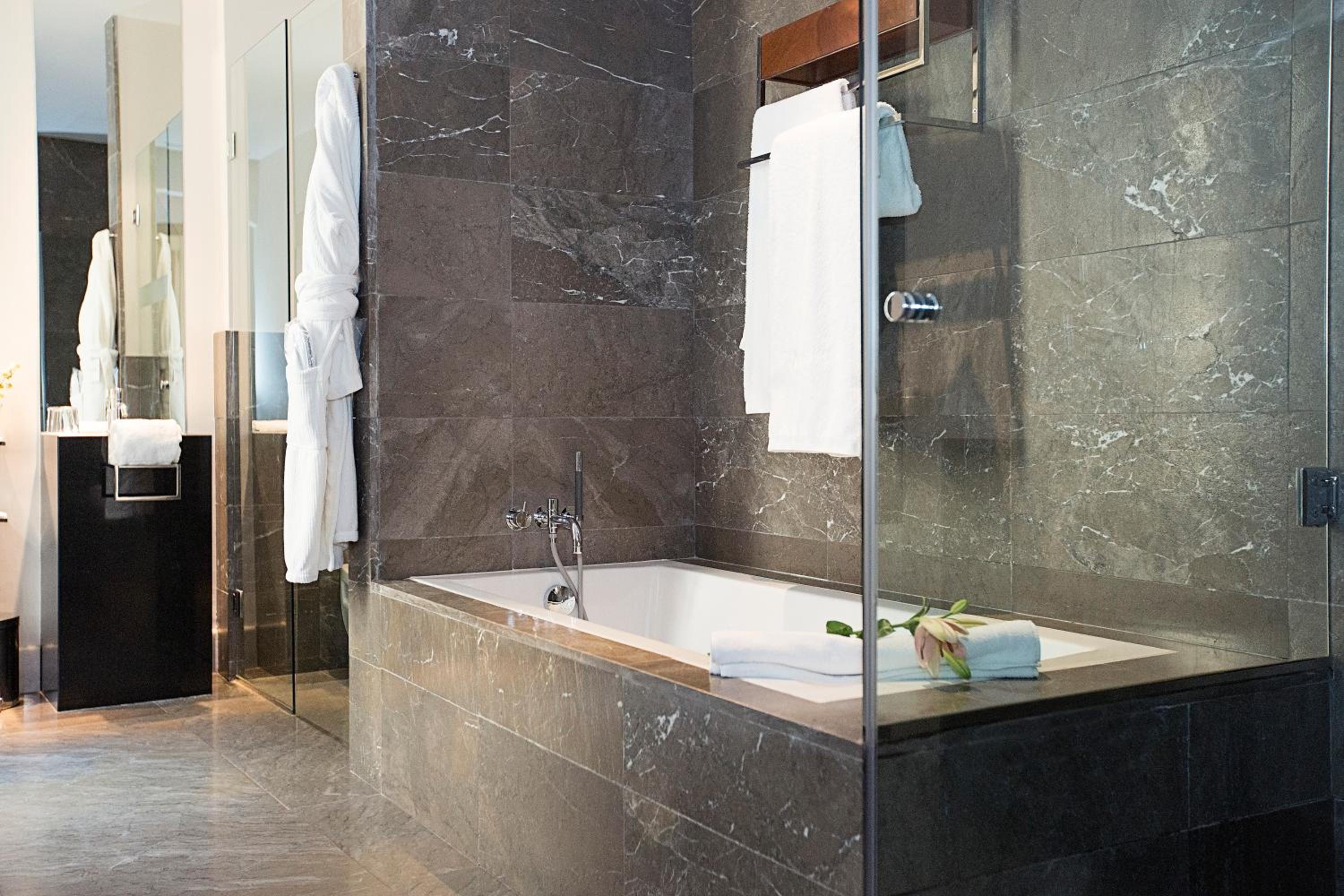 Junior Suite - Photo 5