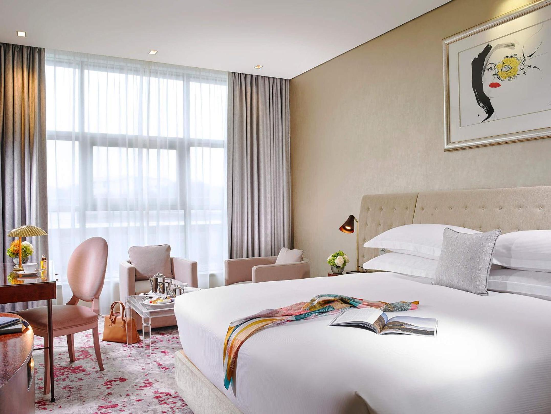 Superior King Room