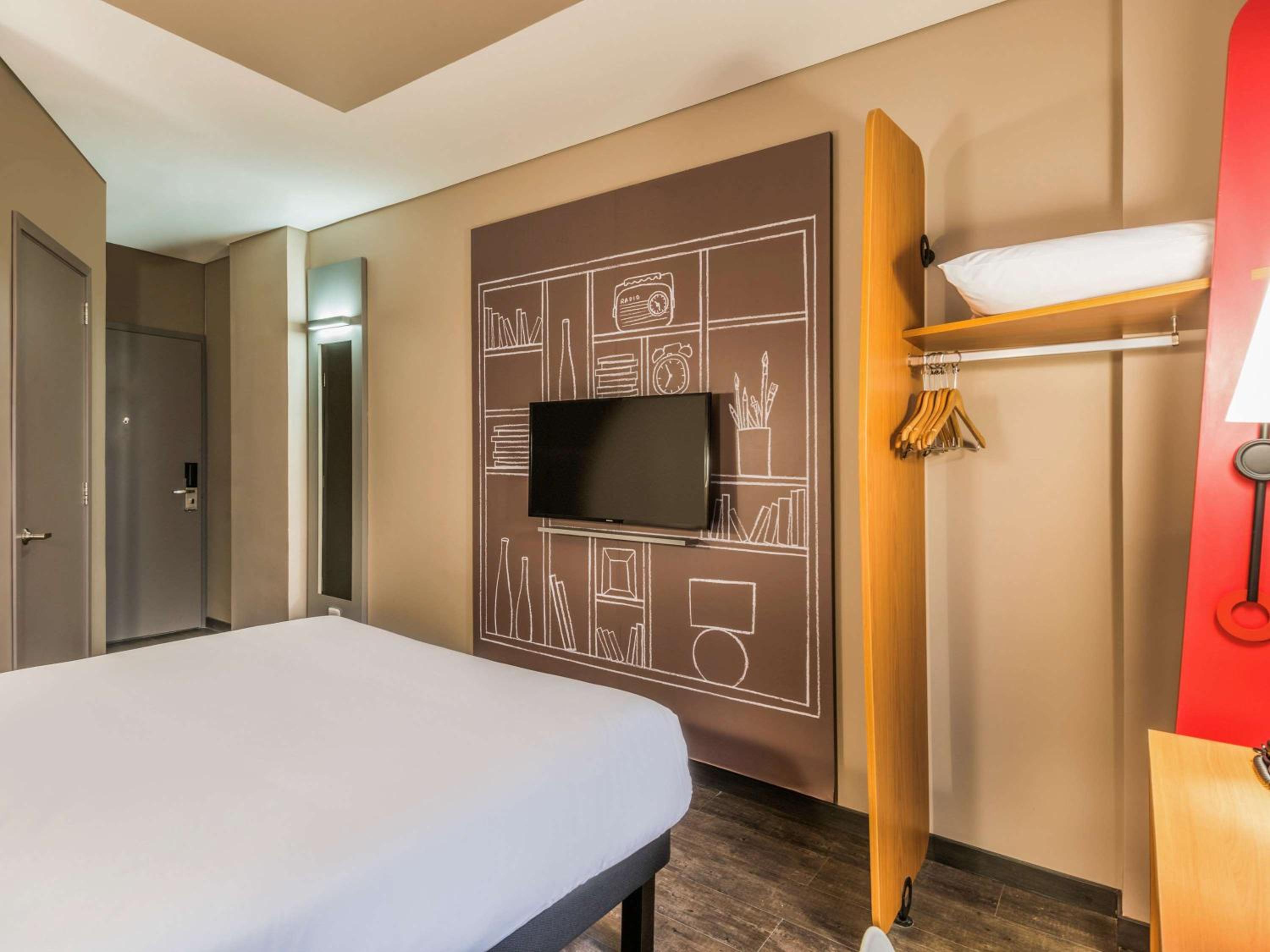 Accessible Room photo 2