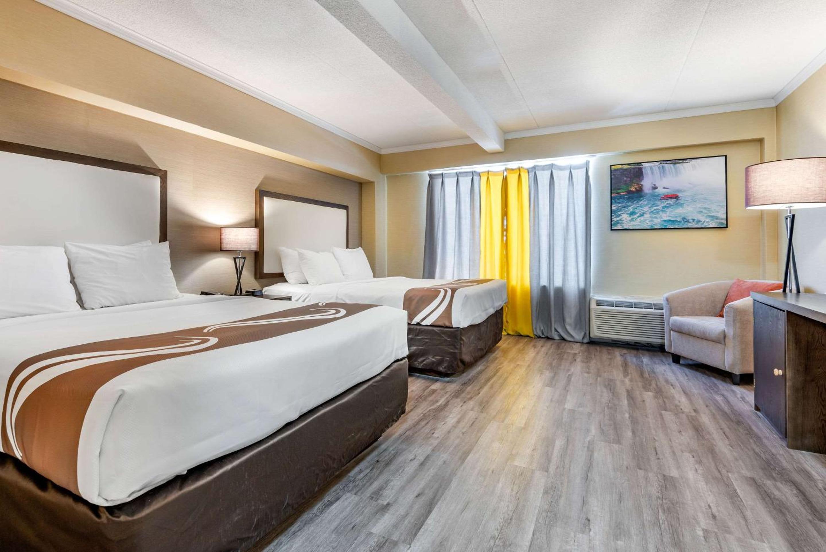Queen Room with Two Queen Beds - Accessible/Non-Smoking  - Photo 7
