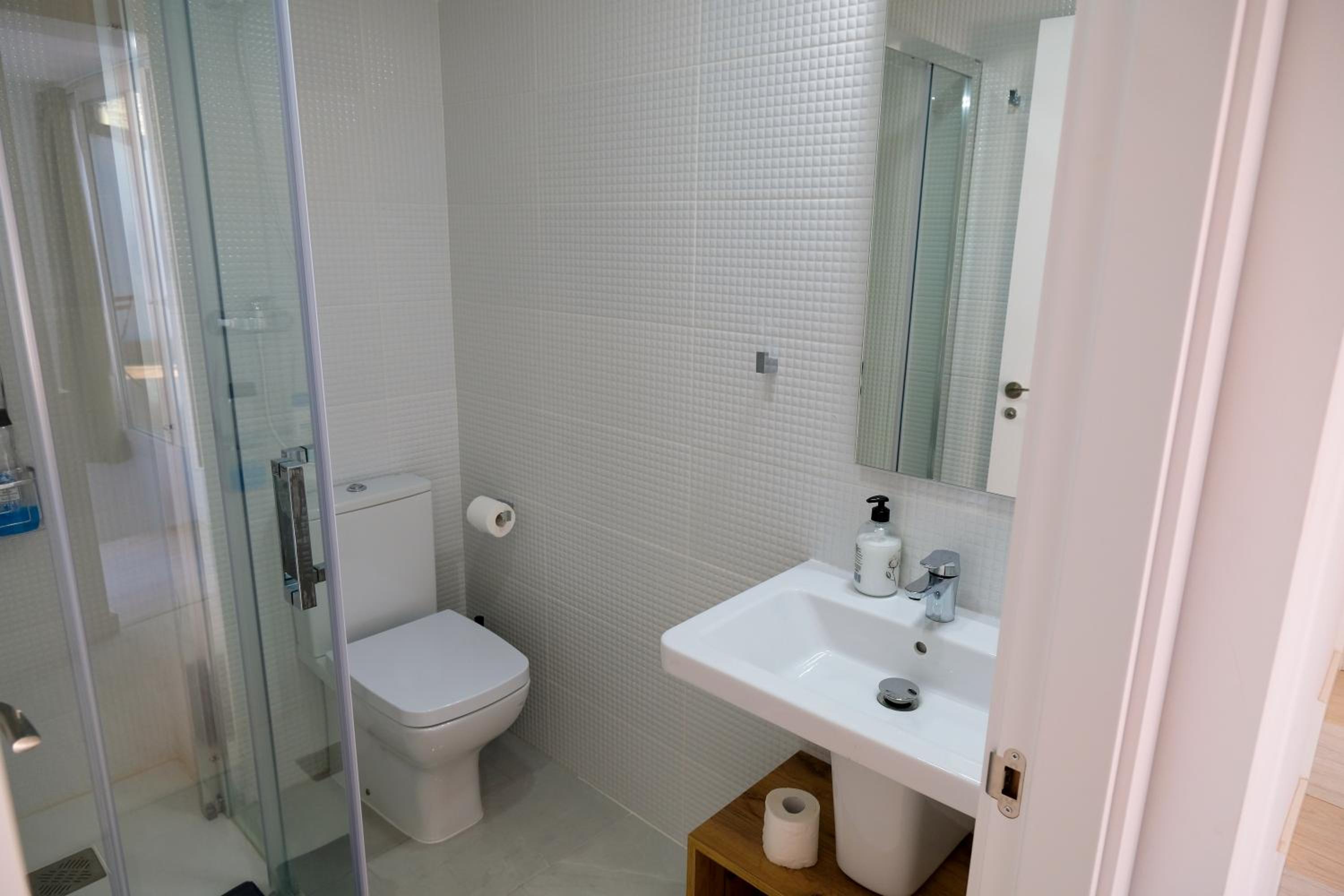 Duplex Apartment with Terrace - Photo 2