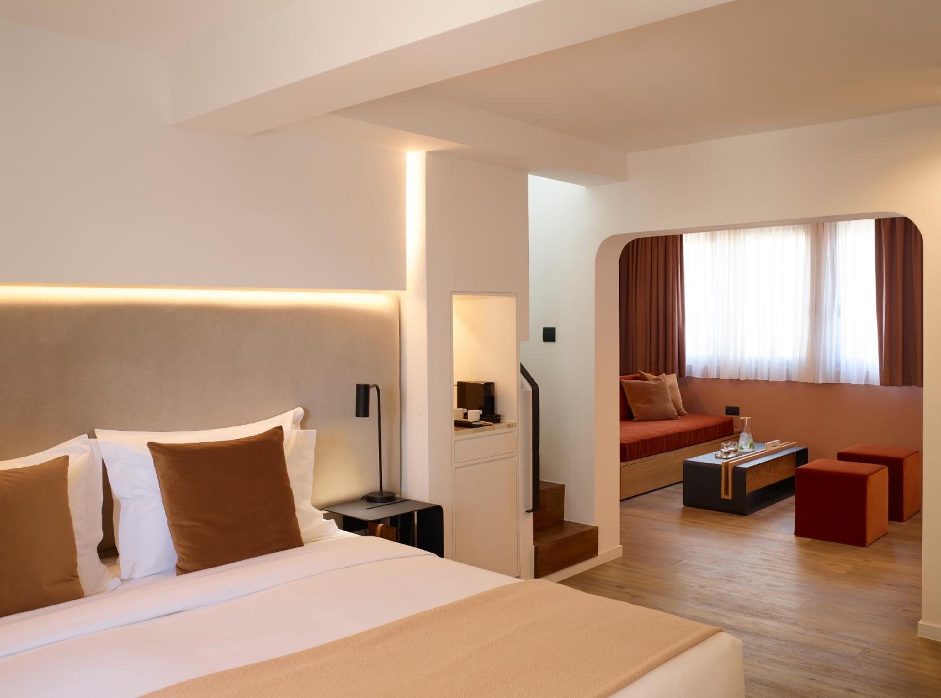 Marblous Queen Suite photo 1