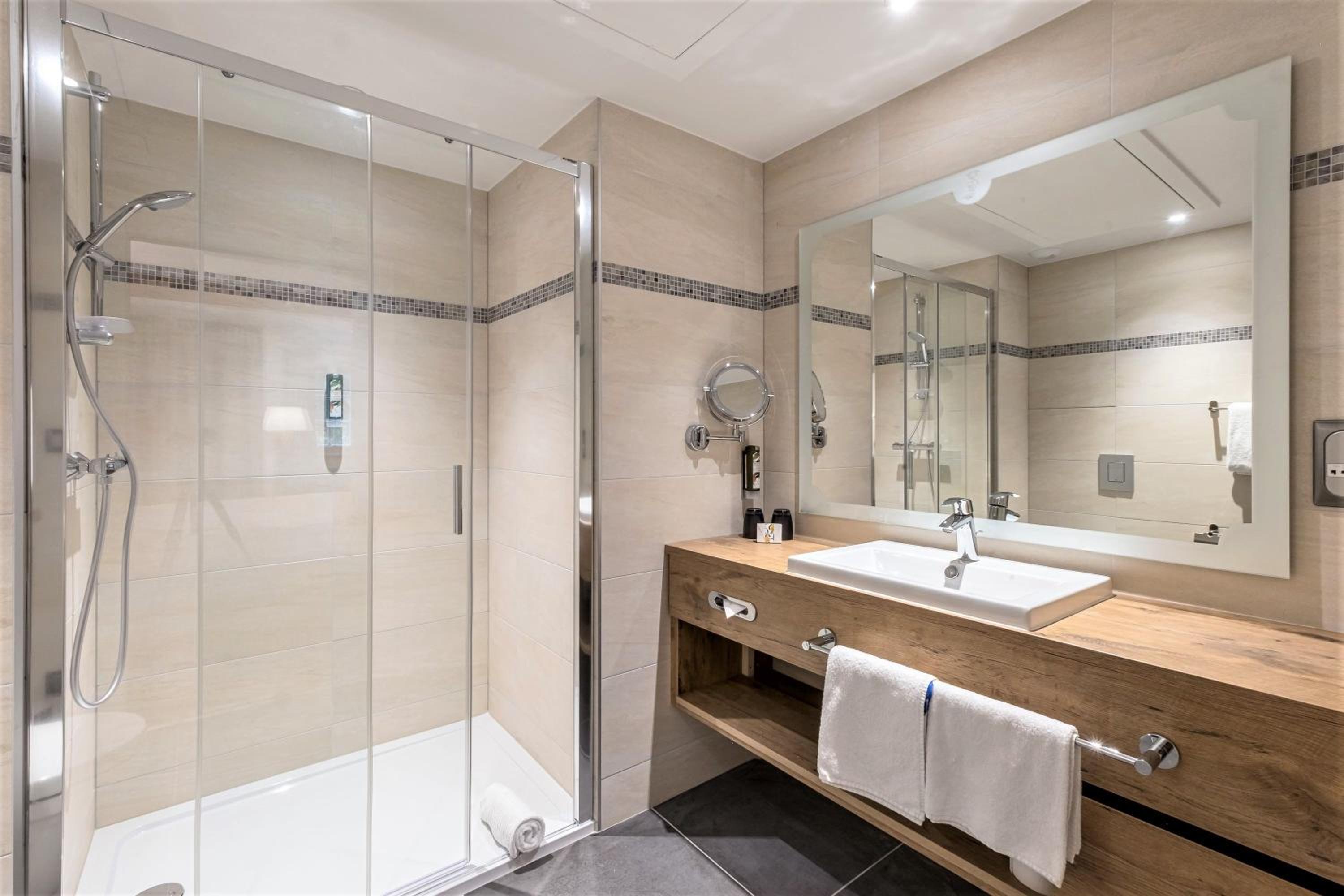Double Room Le Parc - Photo 8