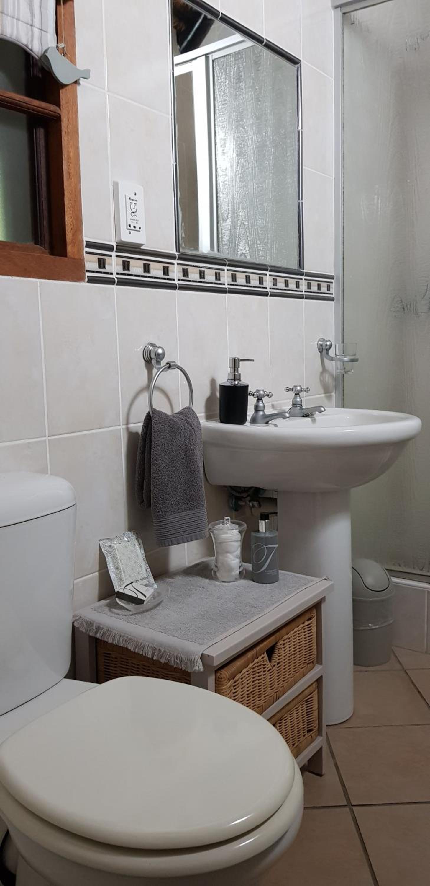 Luxury Double or Twin Room - Photo 7