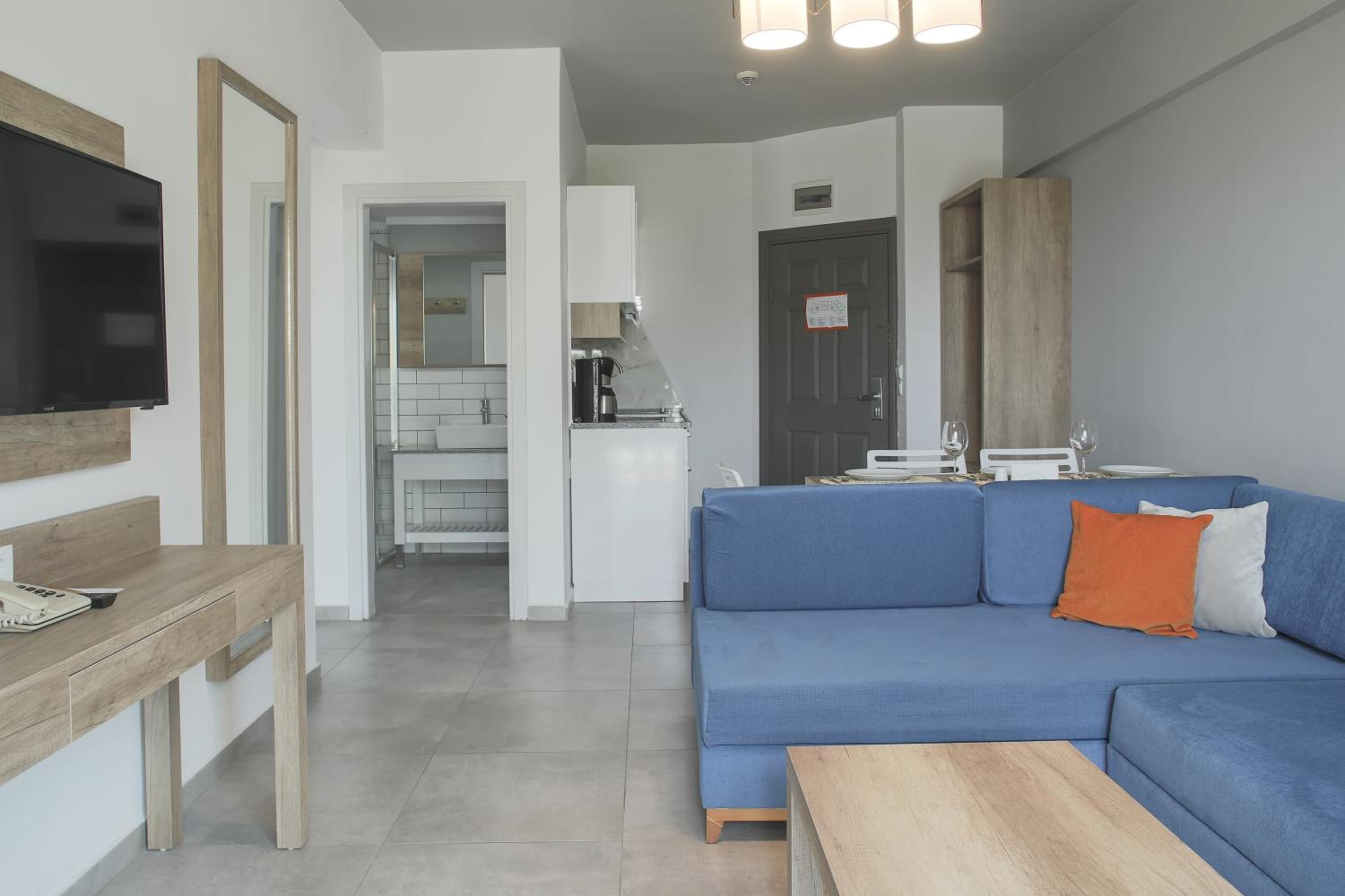 Deluxe Apartment