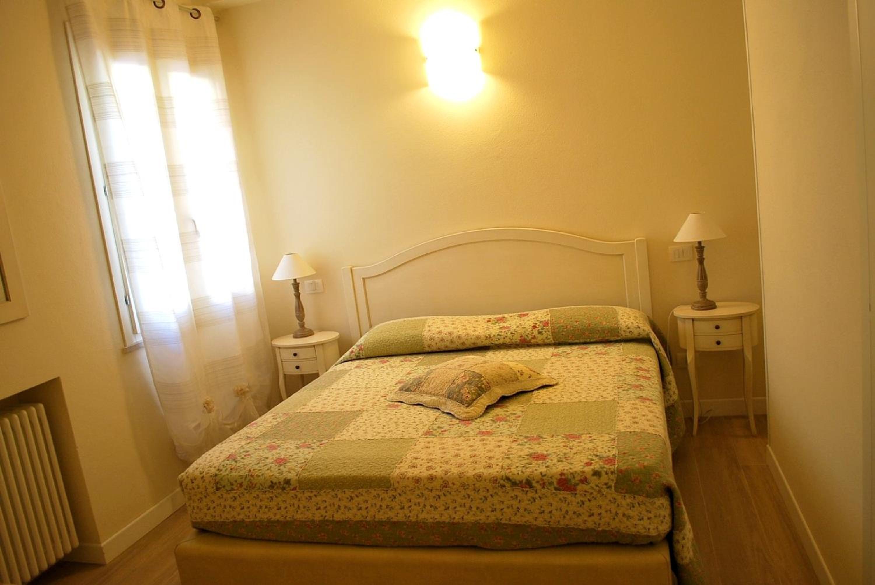 Triple Room with Private Bathroom photo 3