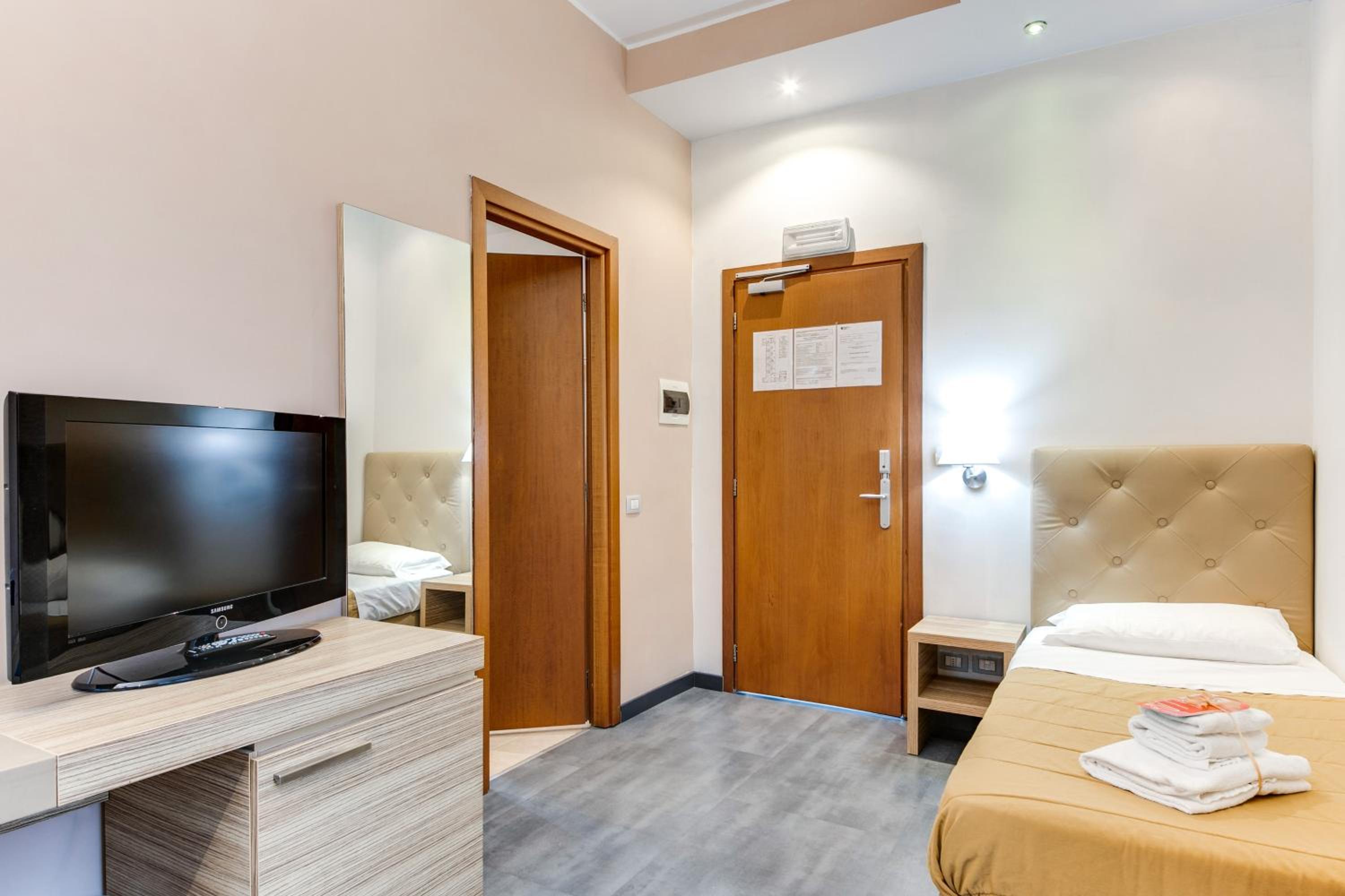 Essential Room  photo 2