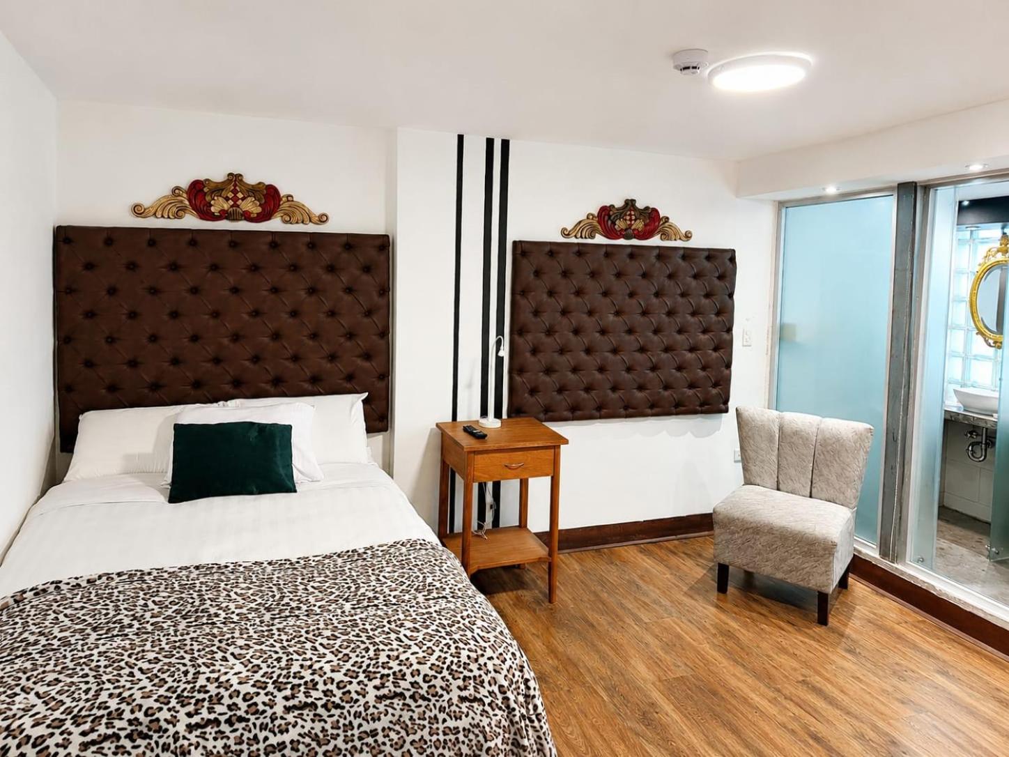 Deluxe Single Room