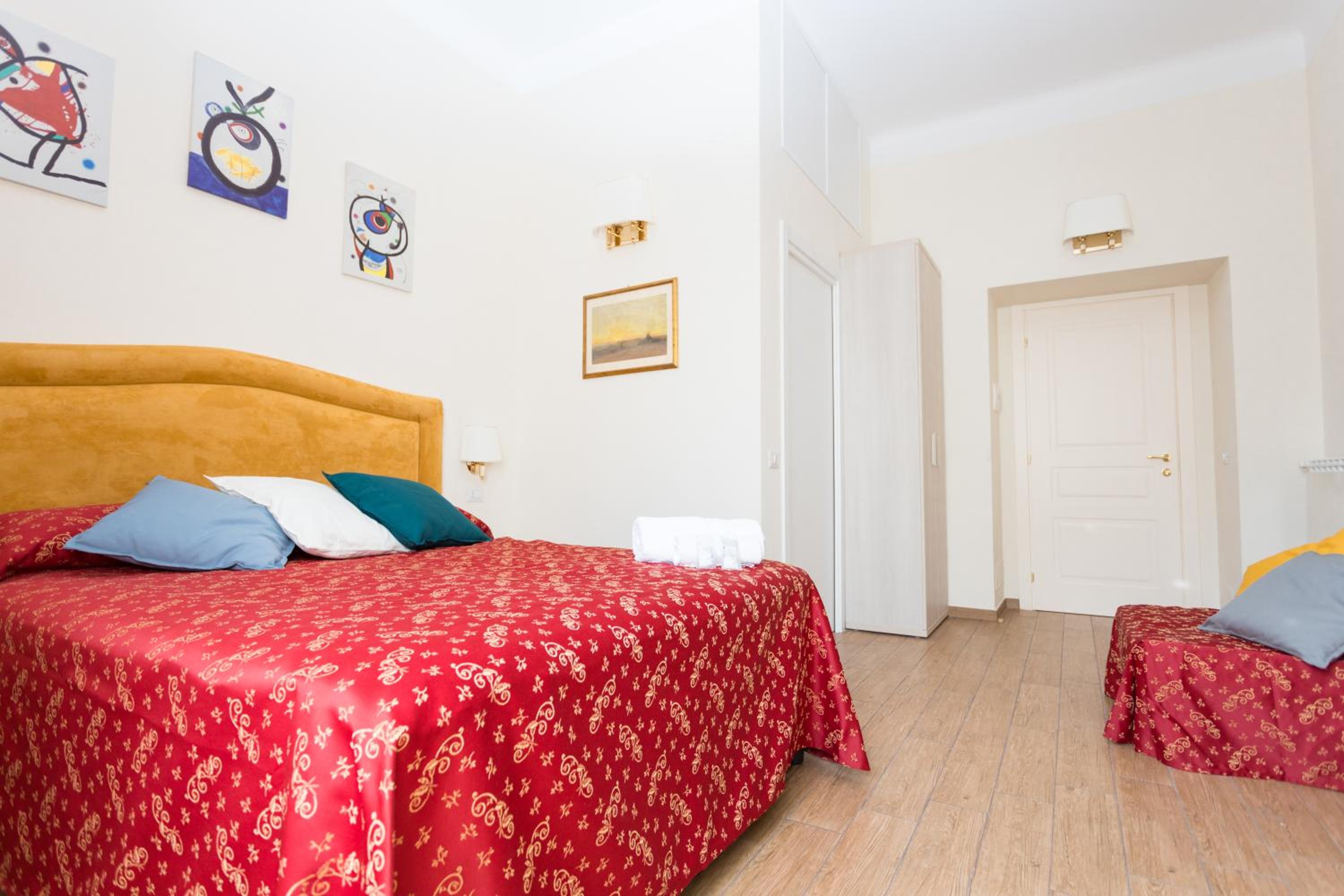 Triple Room photo 2
