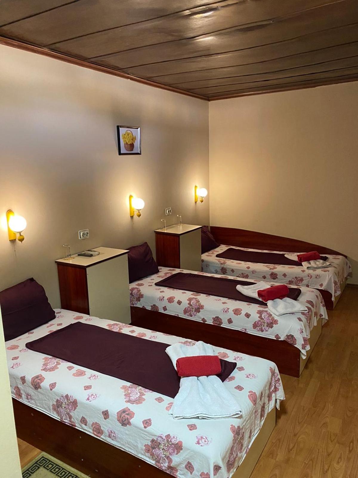 Basic Triple Room - Photo 1