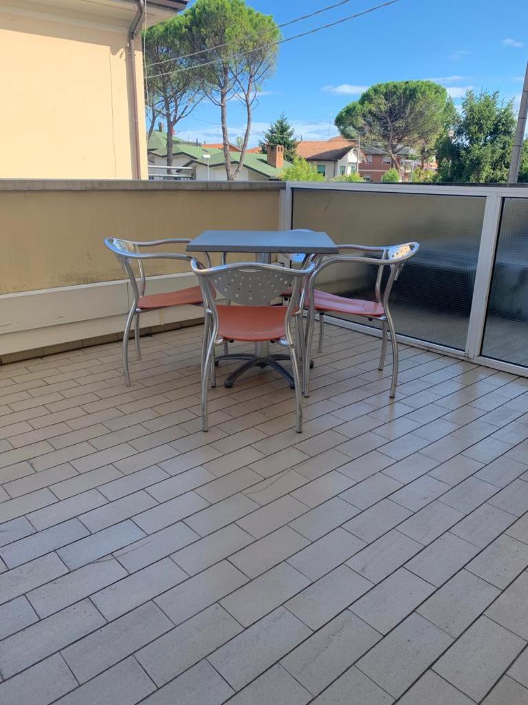 Twin Room with Balcony photo 3
