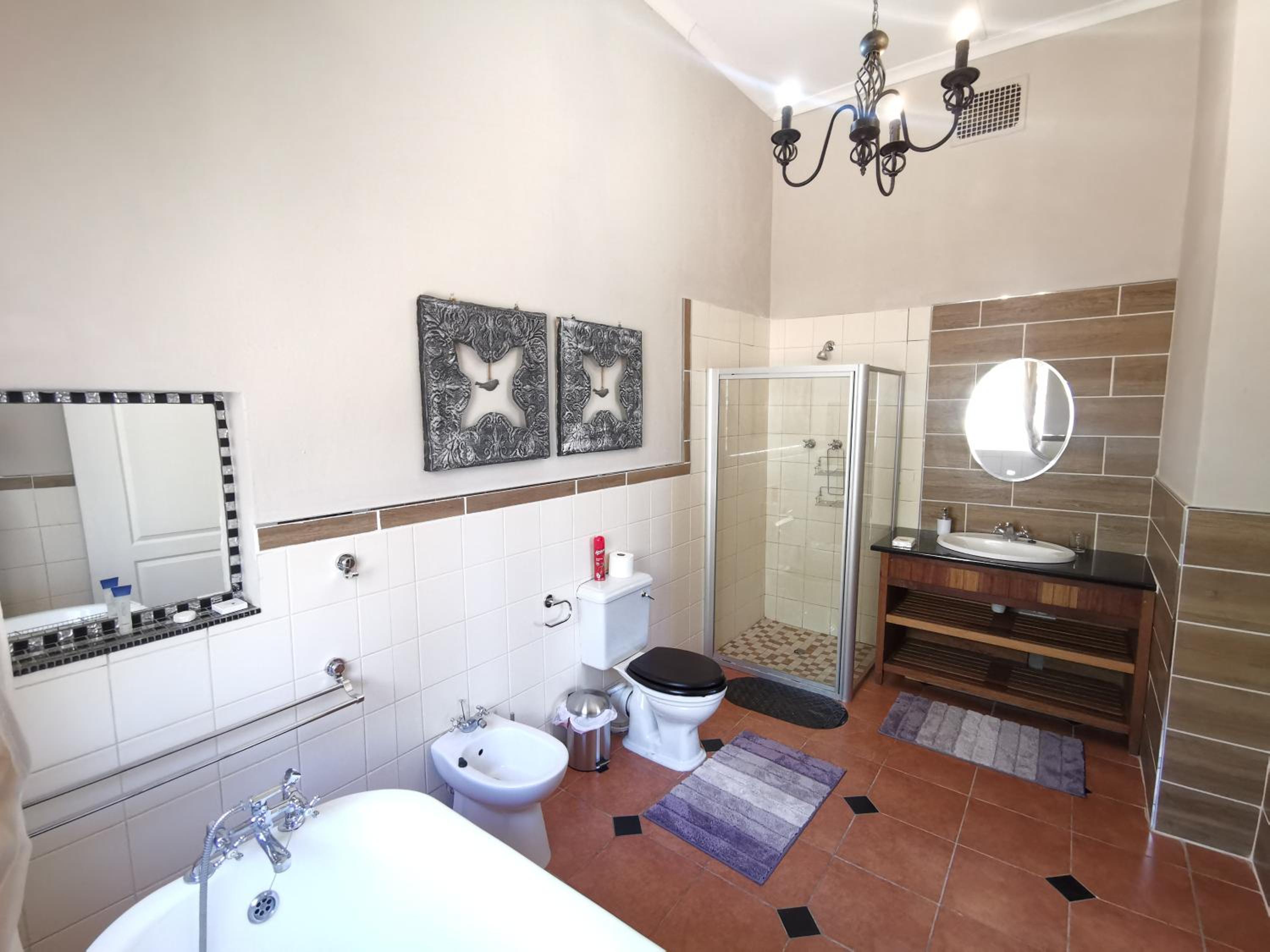 Double Room - Photo 2