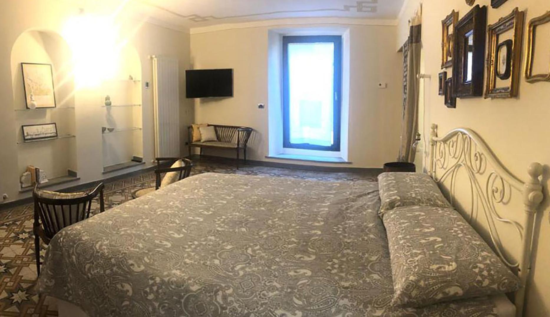 Apartment - Photo 2
