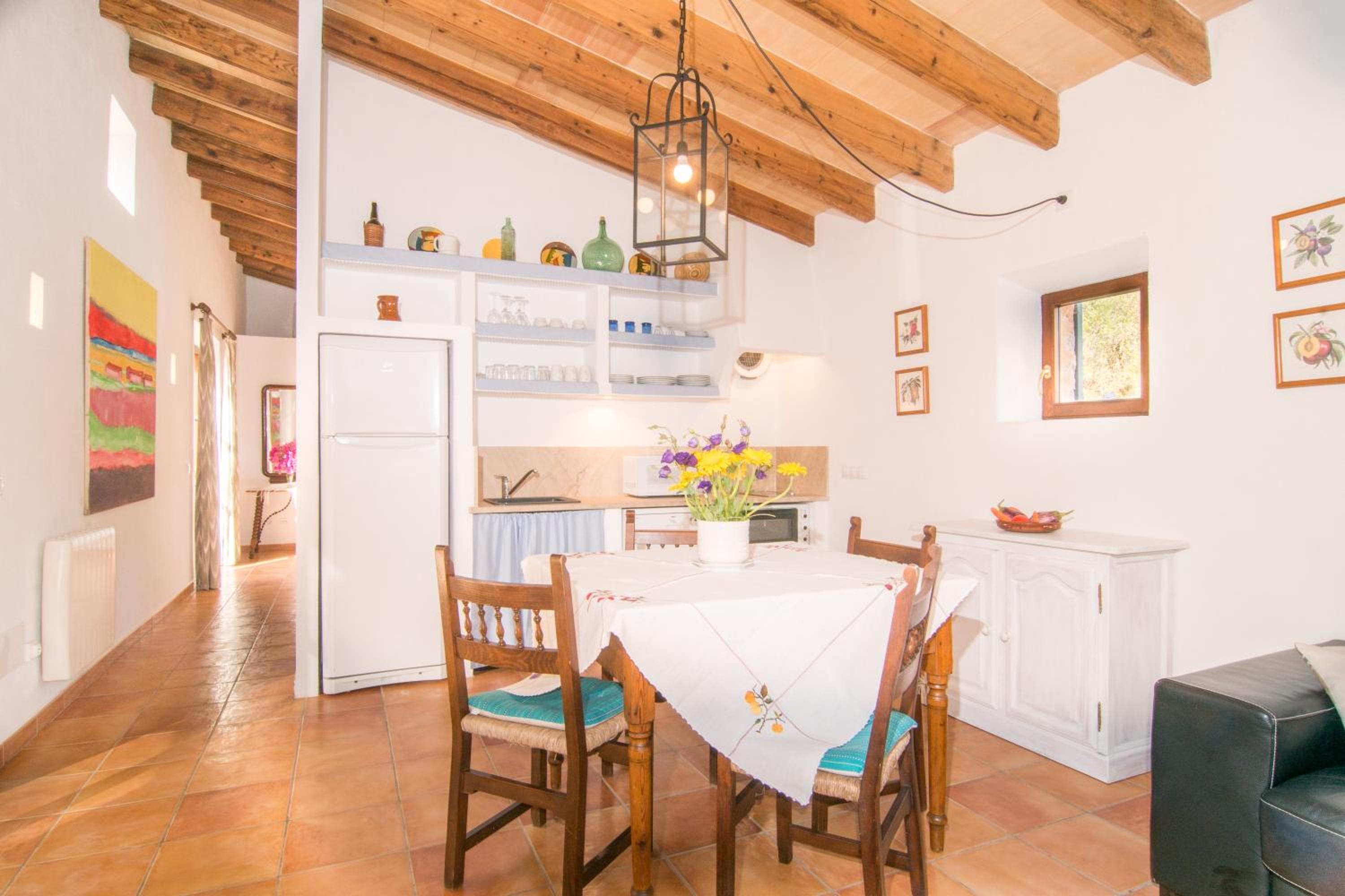 Villa photo 2