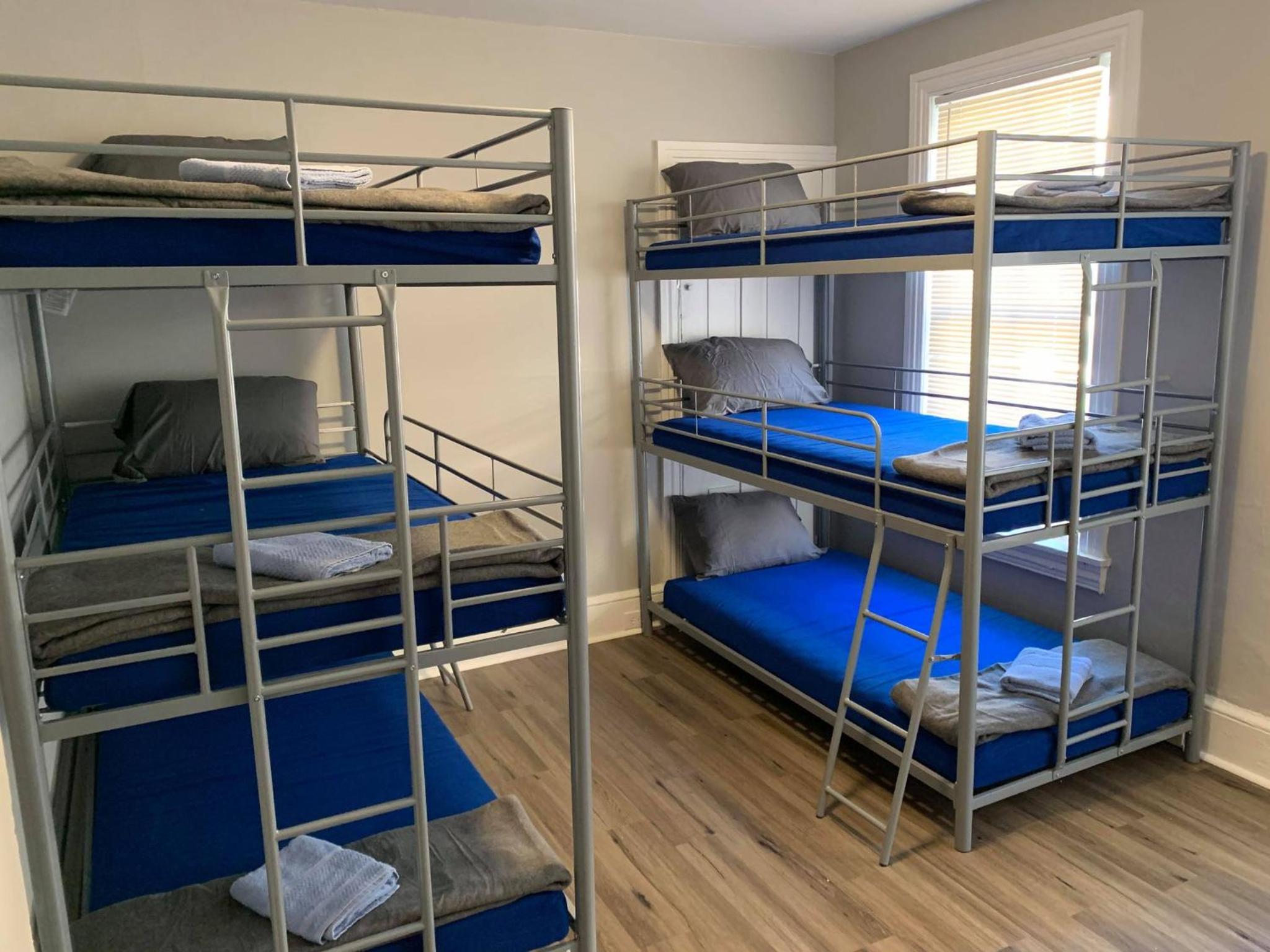 Bunk Bed in Mixed Dormitory Room photo 2