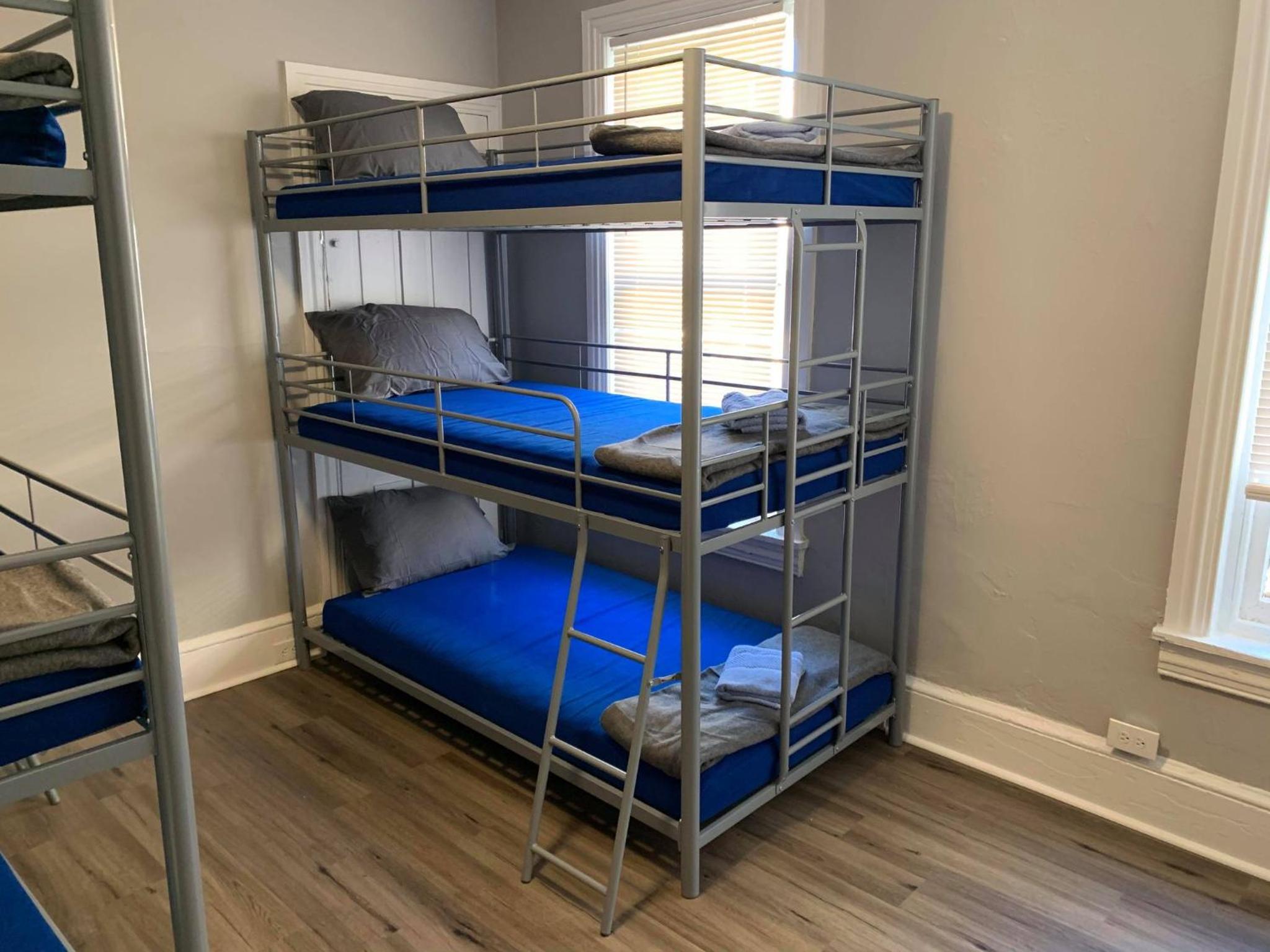 Bunk Bed in Mixed Dormitory Room photo 3