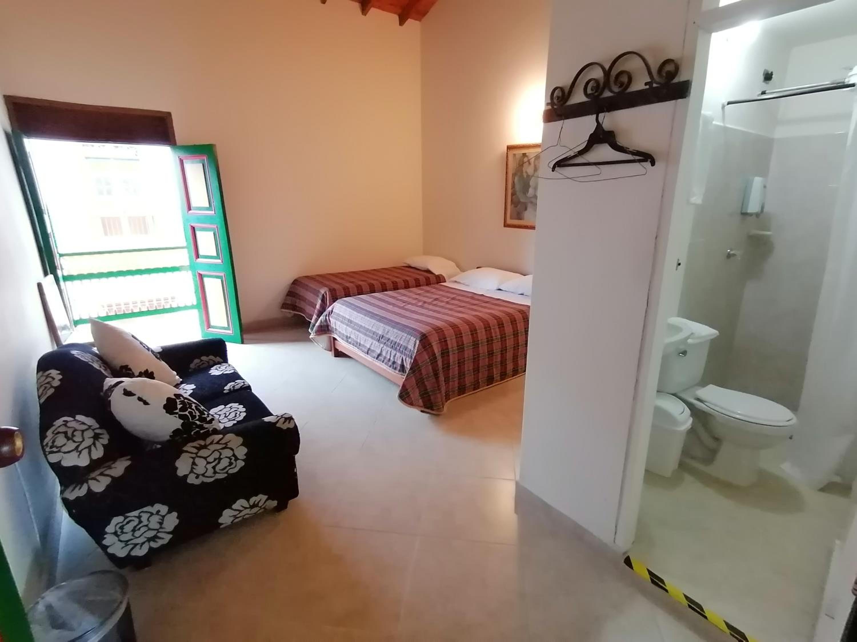Triple Room with Balcony photo 1