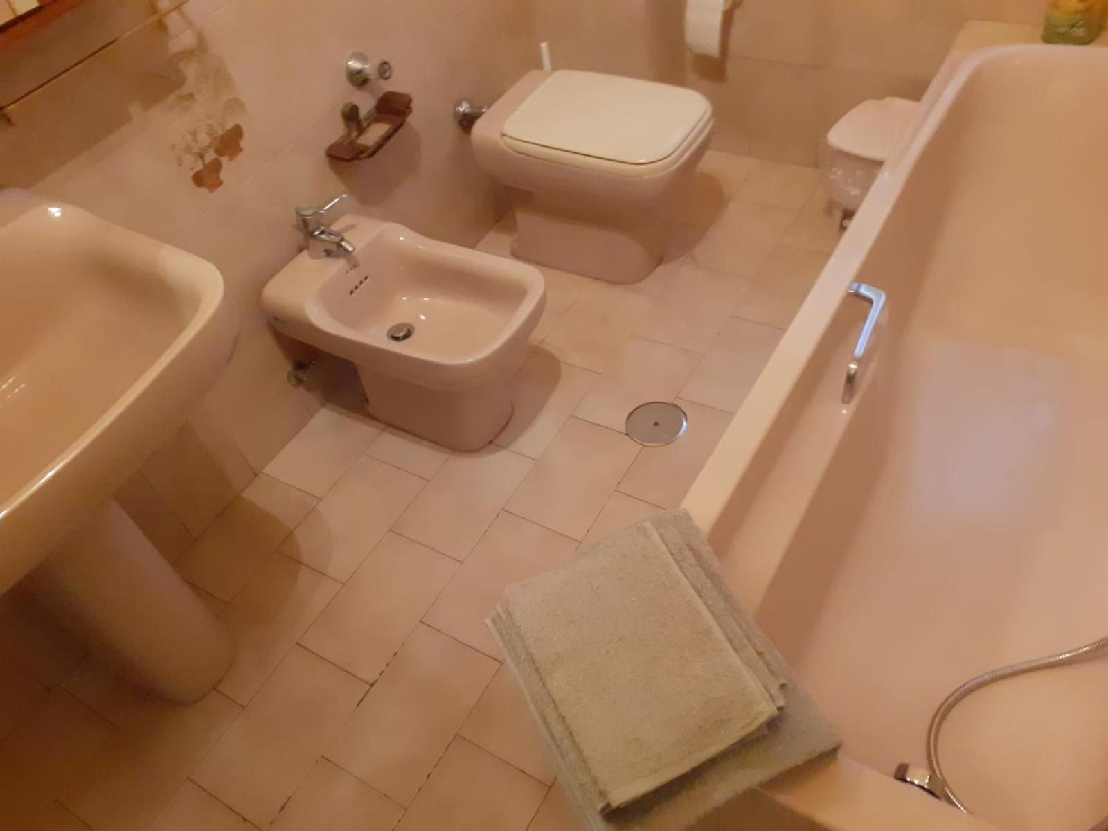 Deluxe Room - Photo 16