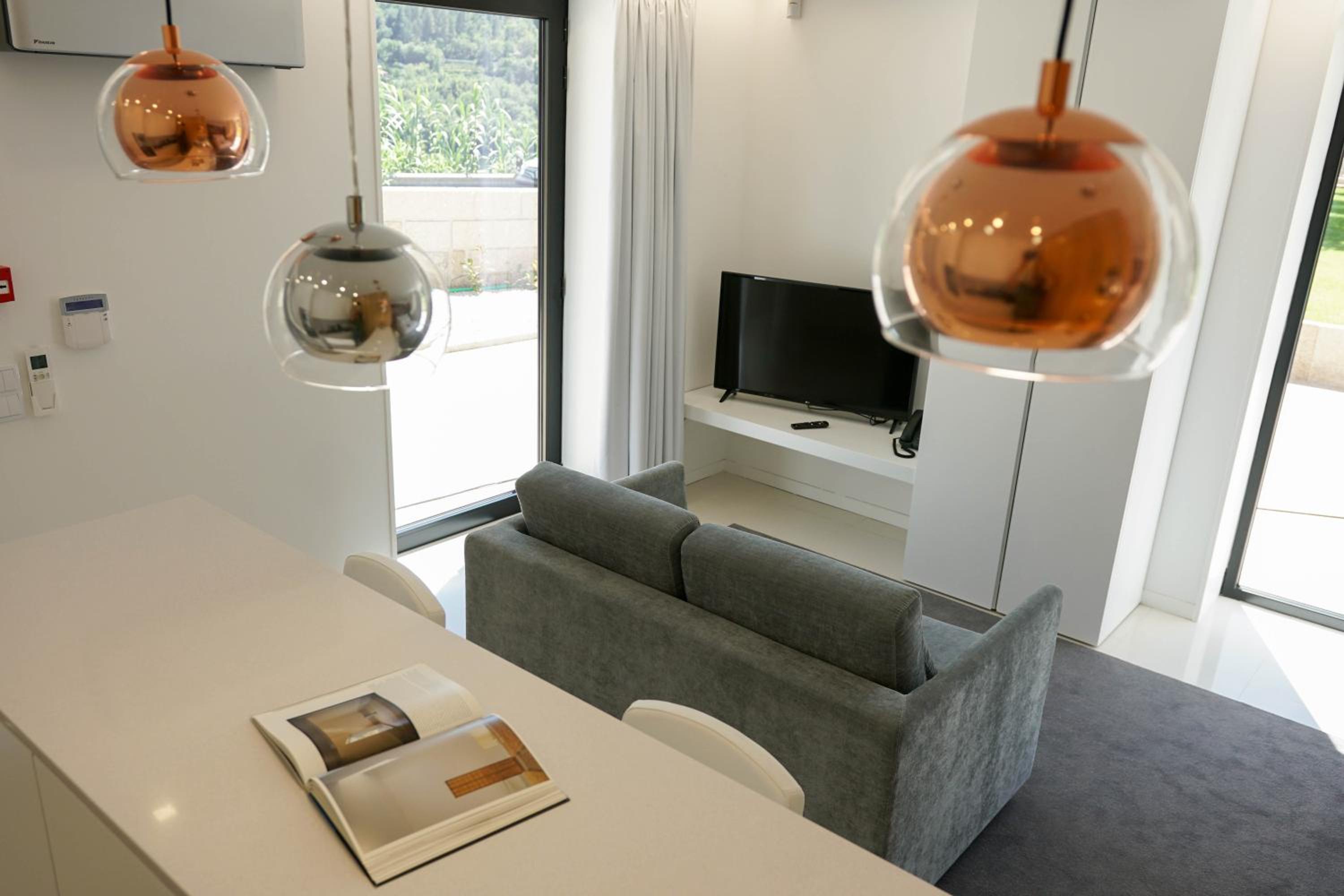 Suite with Spa Bath - Photo 1