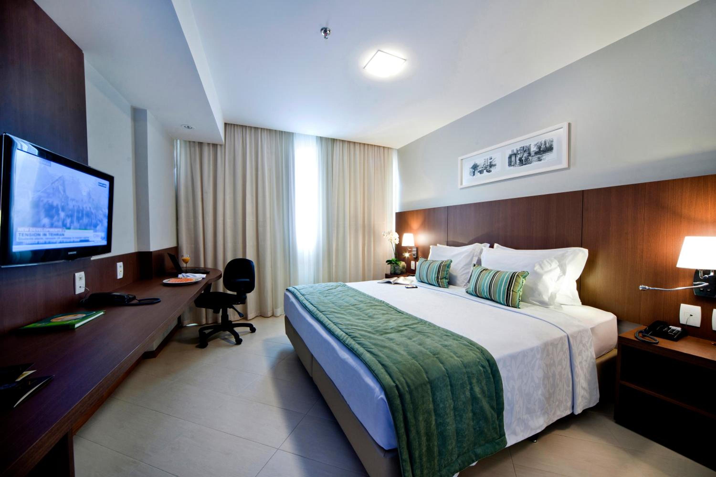 Superior Queen Room