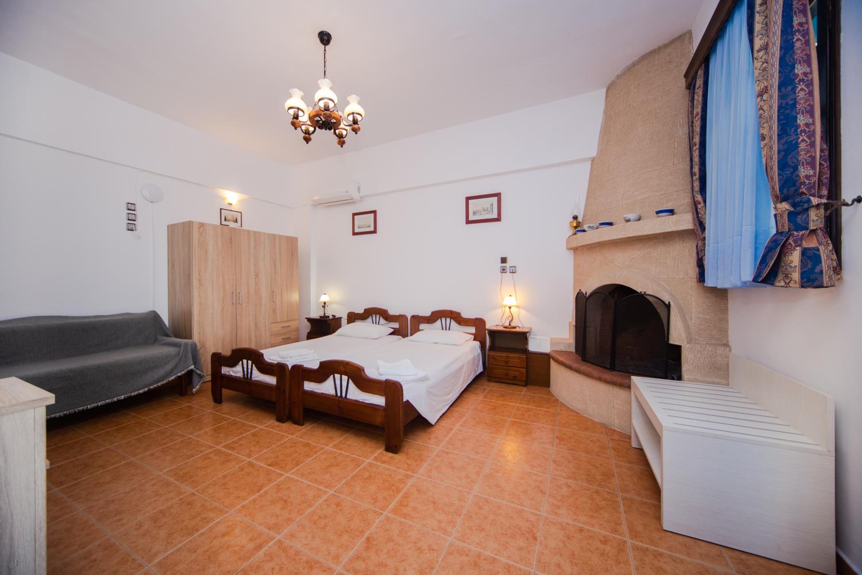 Two-Bedroom Apartment with Terrace and Sea View (Melathron 1) photo 1